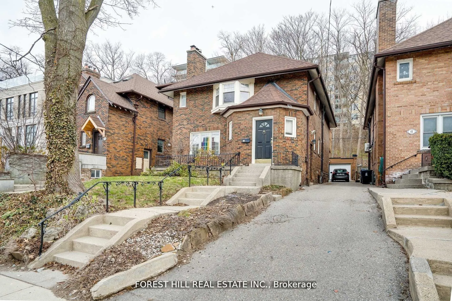 8 Poplar Plains Crescent, #Upper