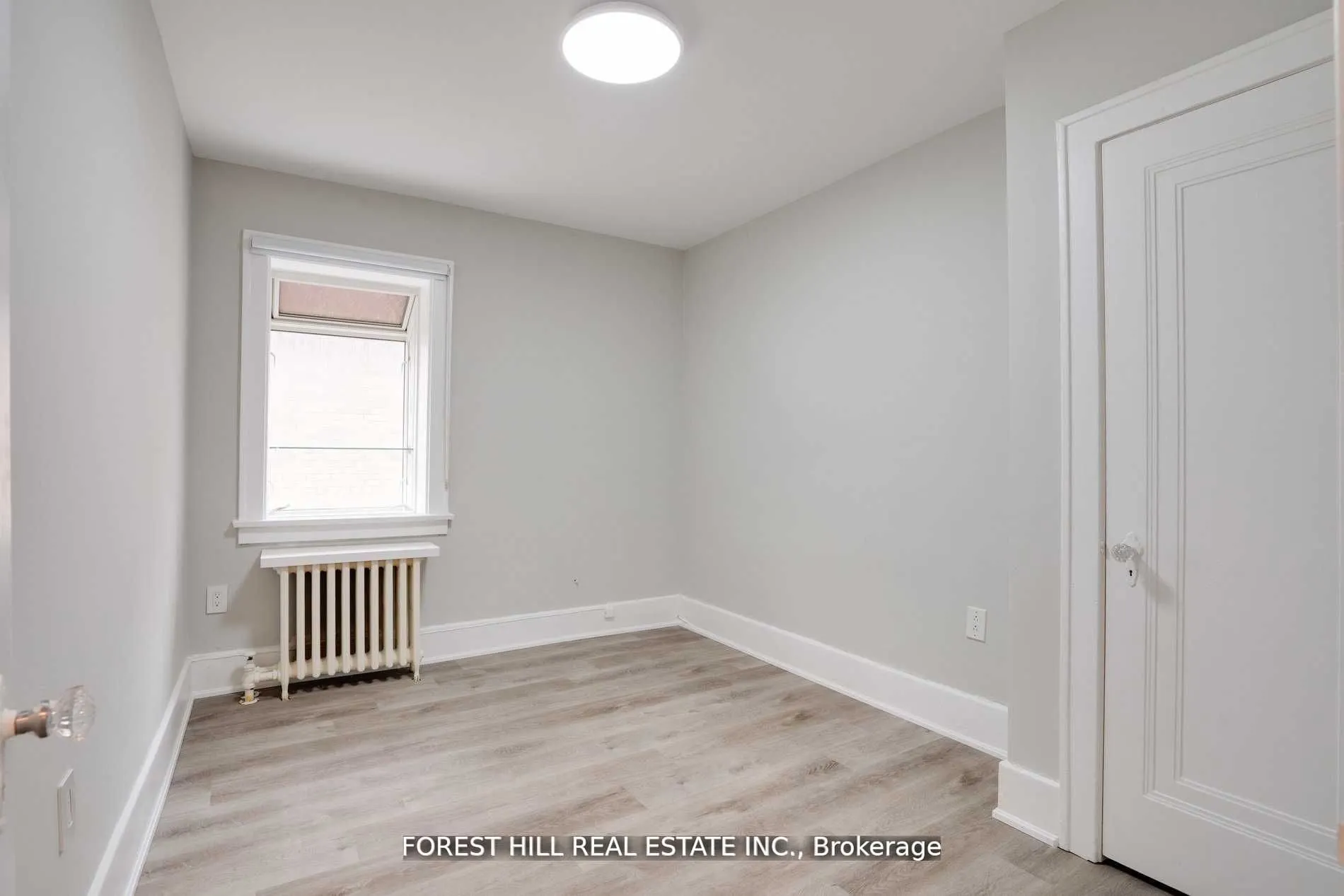 8 Poplar Plains Crescent, #Upper