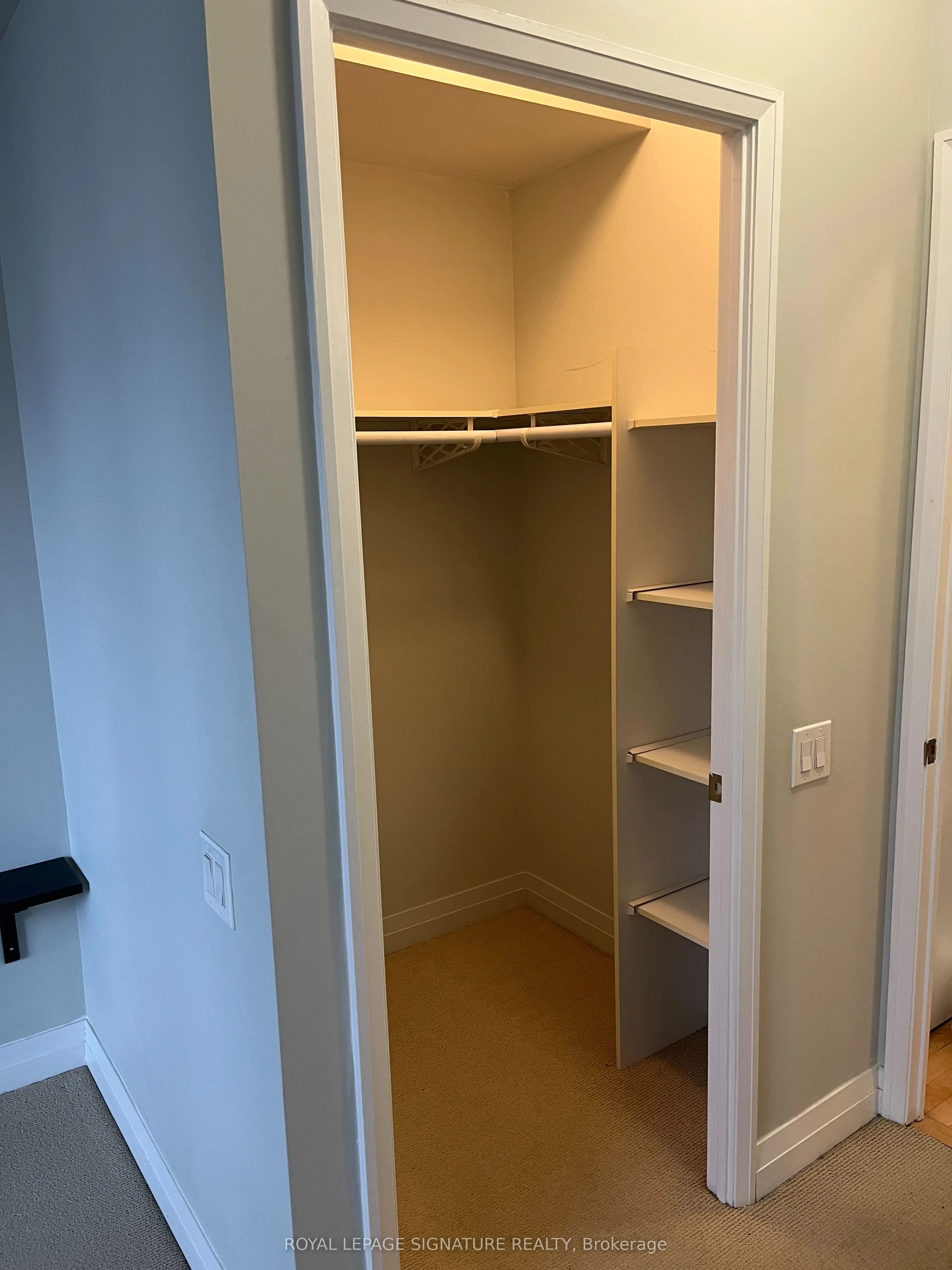 25 Carlton Street, #3005