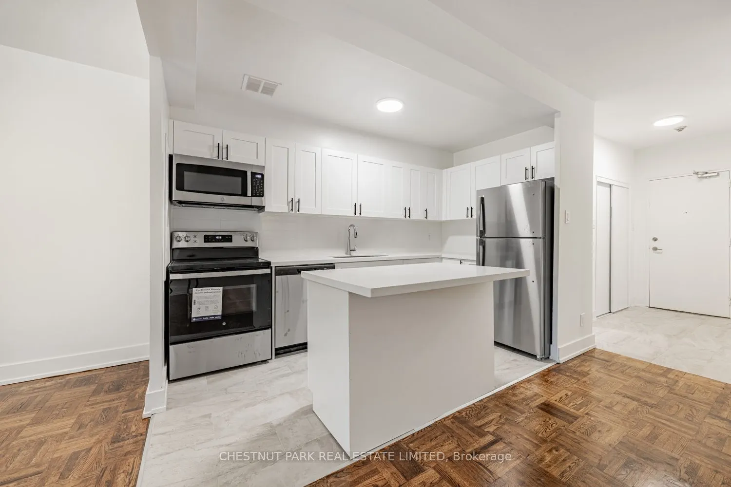 2500 Bathurst Street, #103