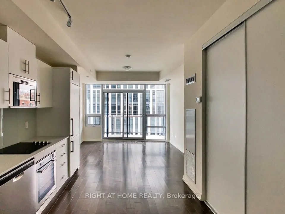 460 Adelaide Street E, #1603