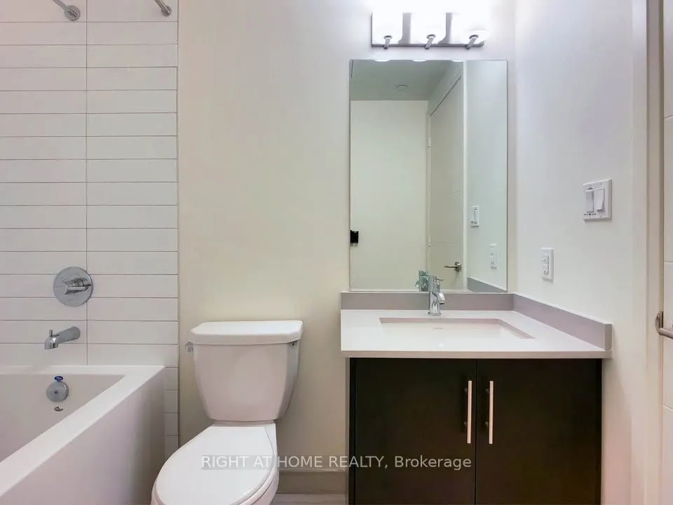 460 Adelaide Street E, #1603