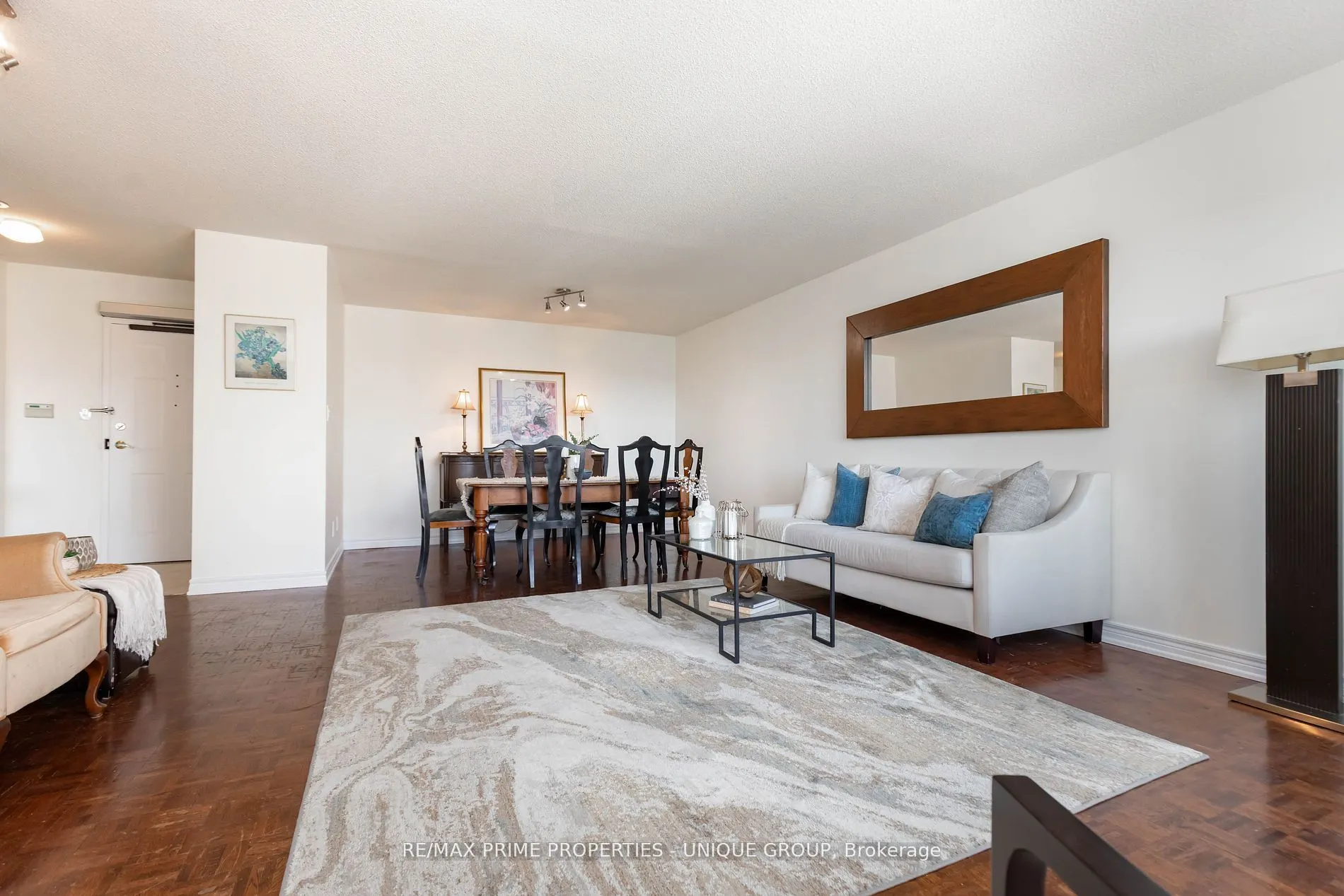 18 Concorde Place, #808