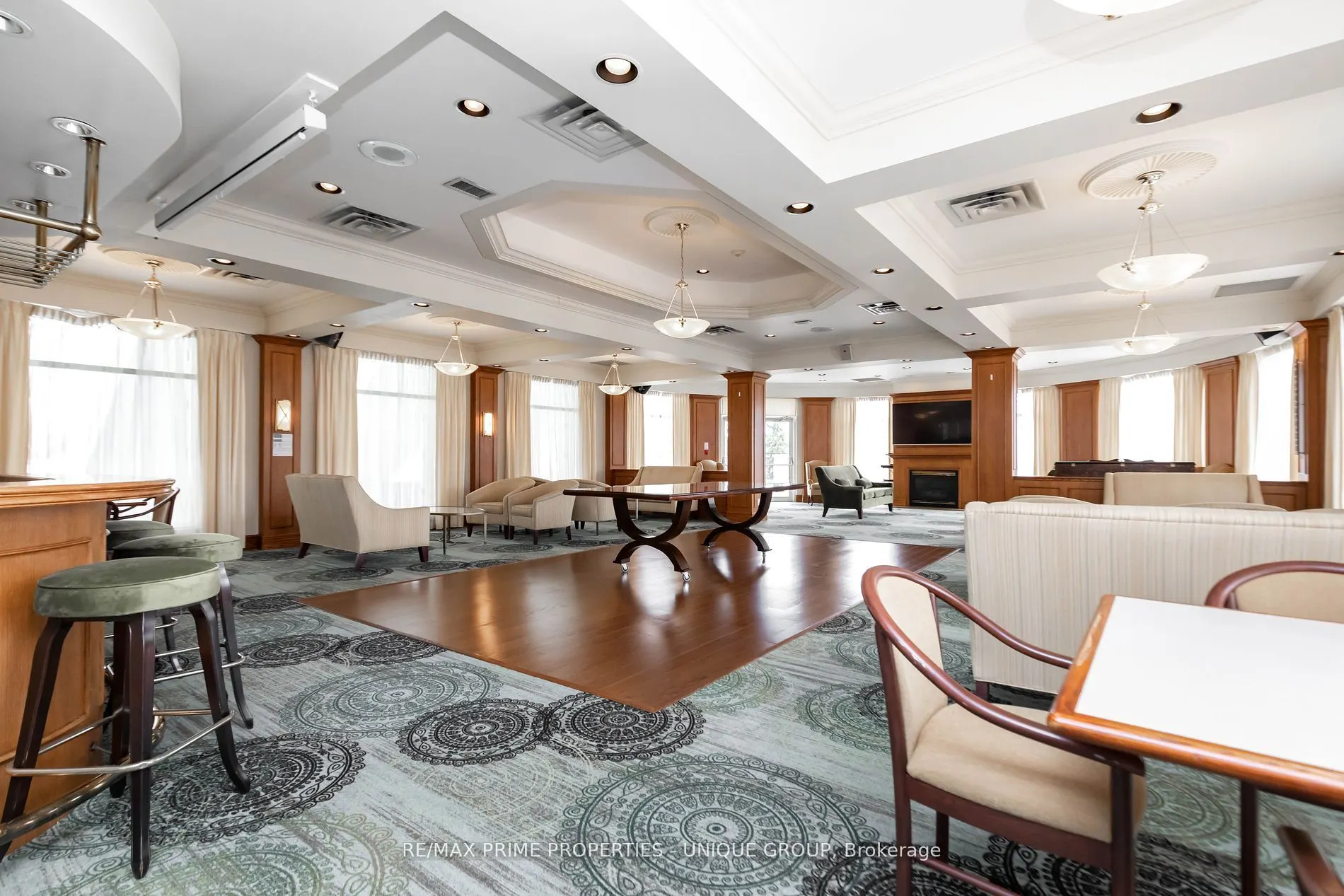 18 Concorde Place, #808