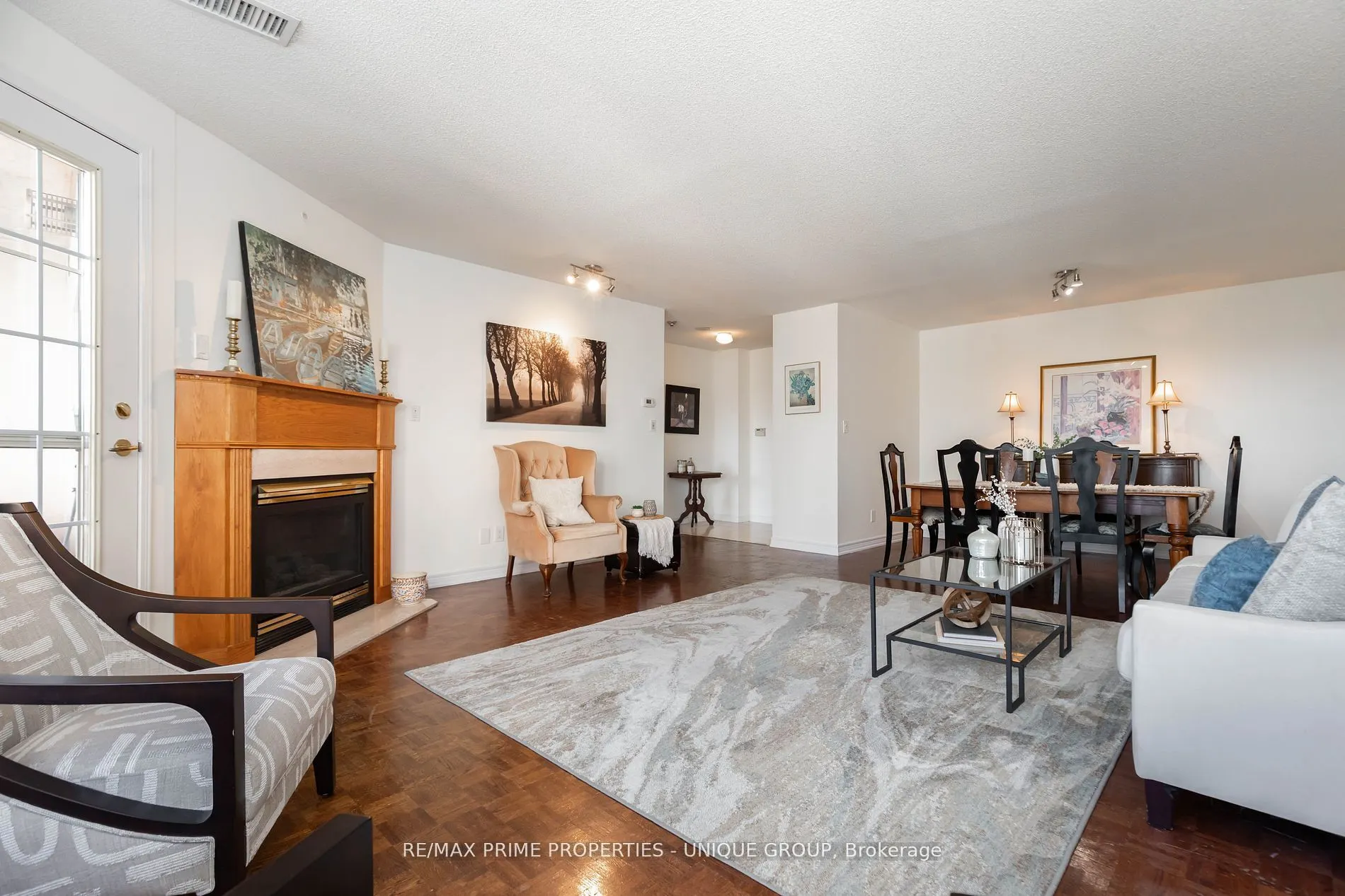 18 Concorde Place, #808