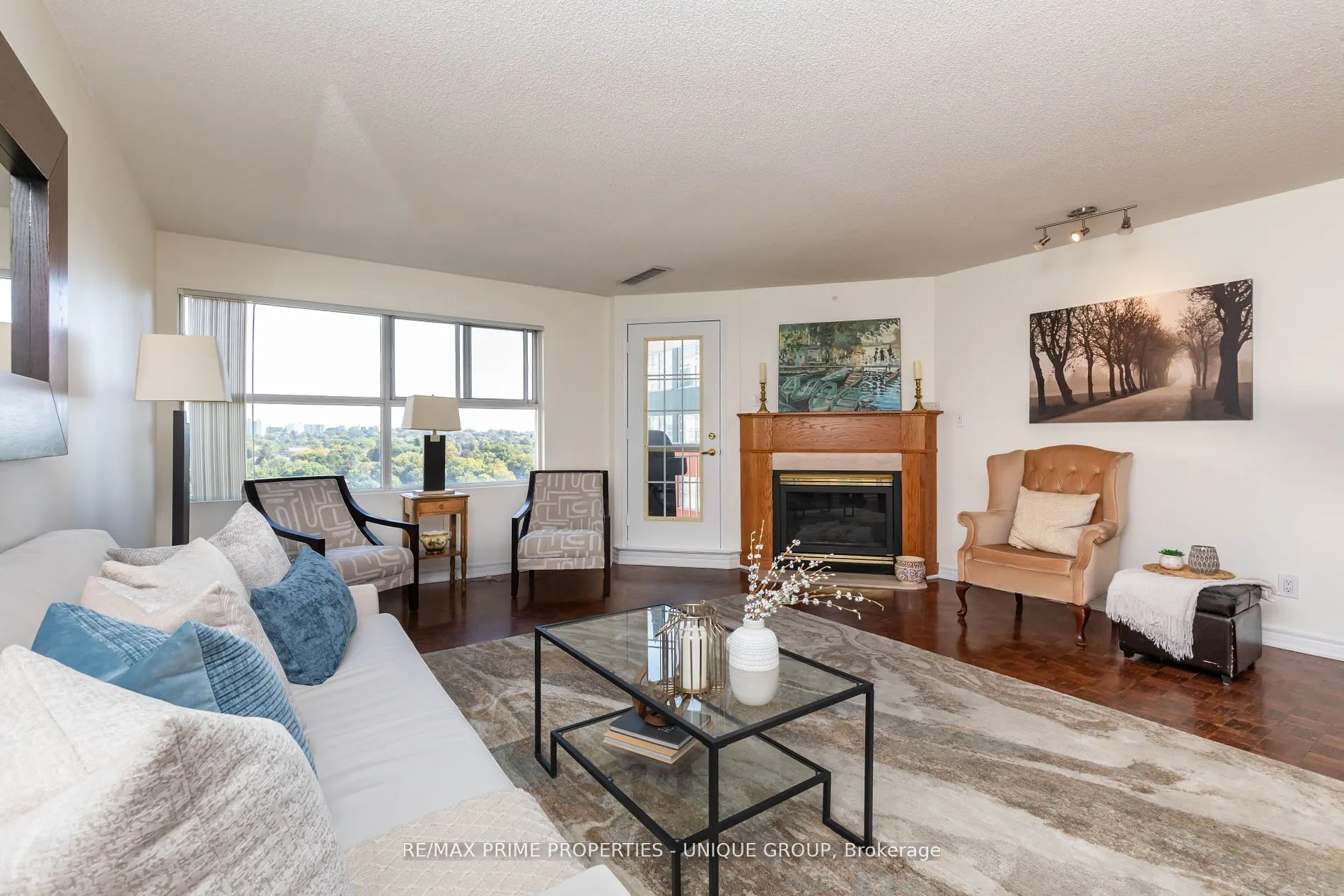 18 Concorde Place, #808