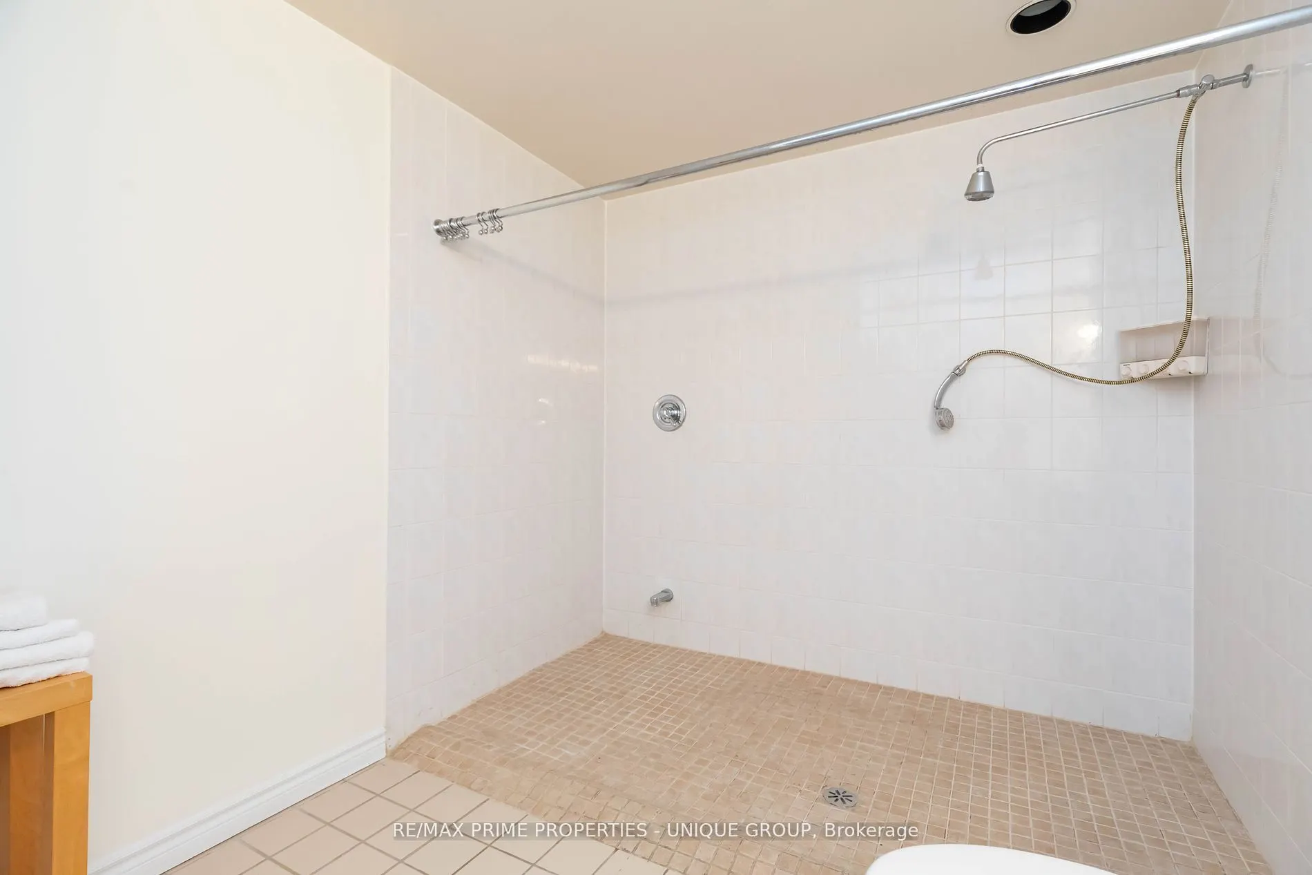 18 Concorde Place, #808