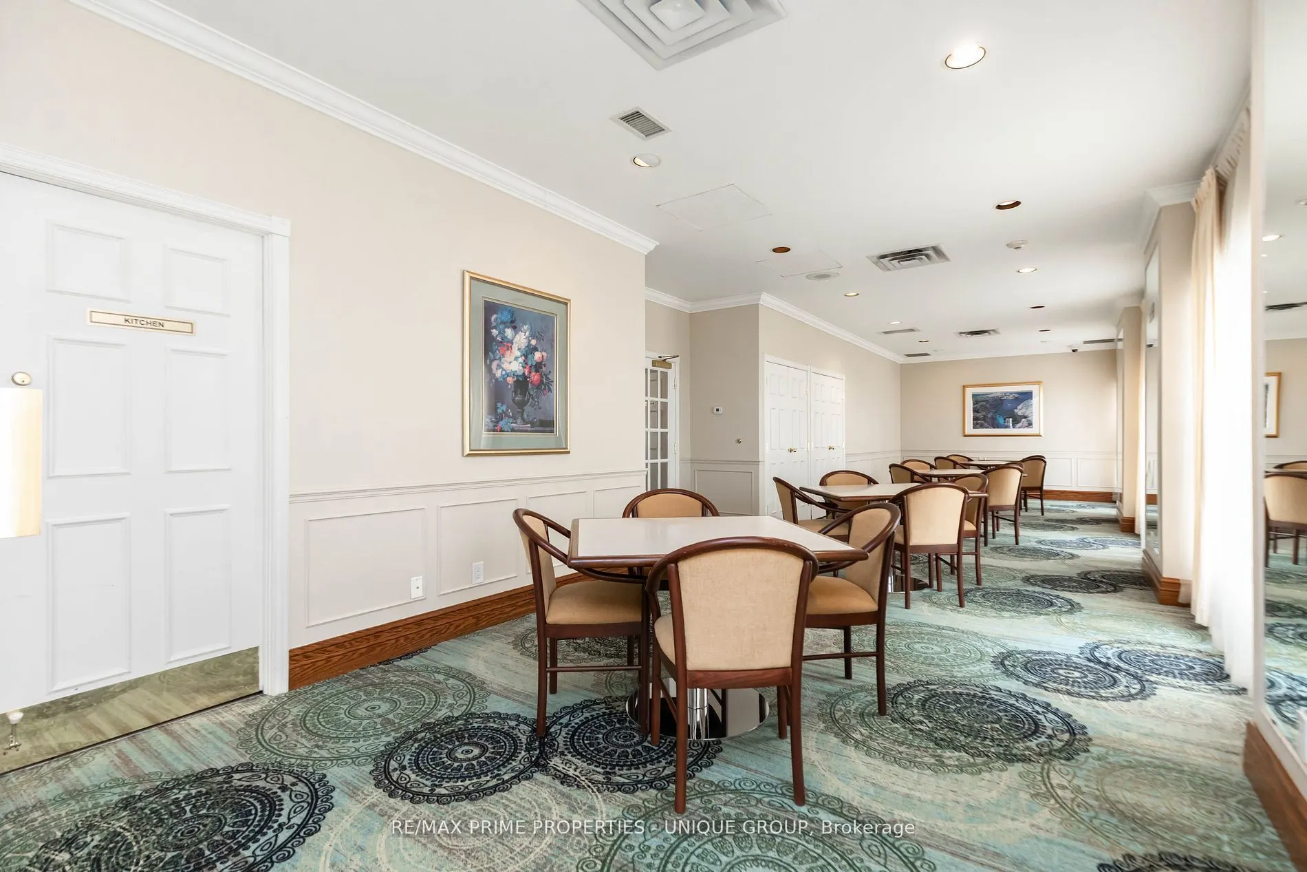 18 Concorde Place, #808