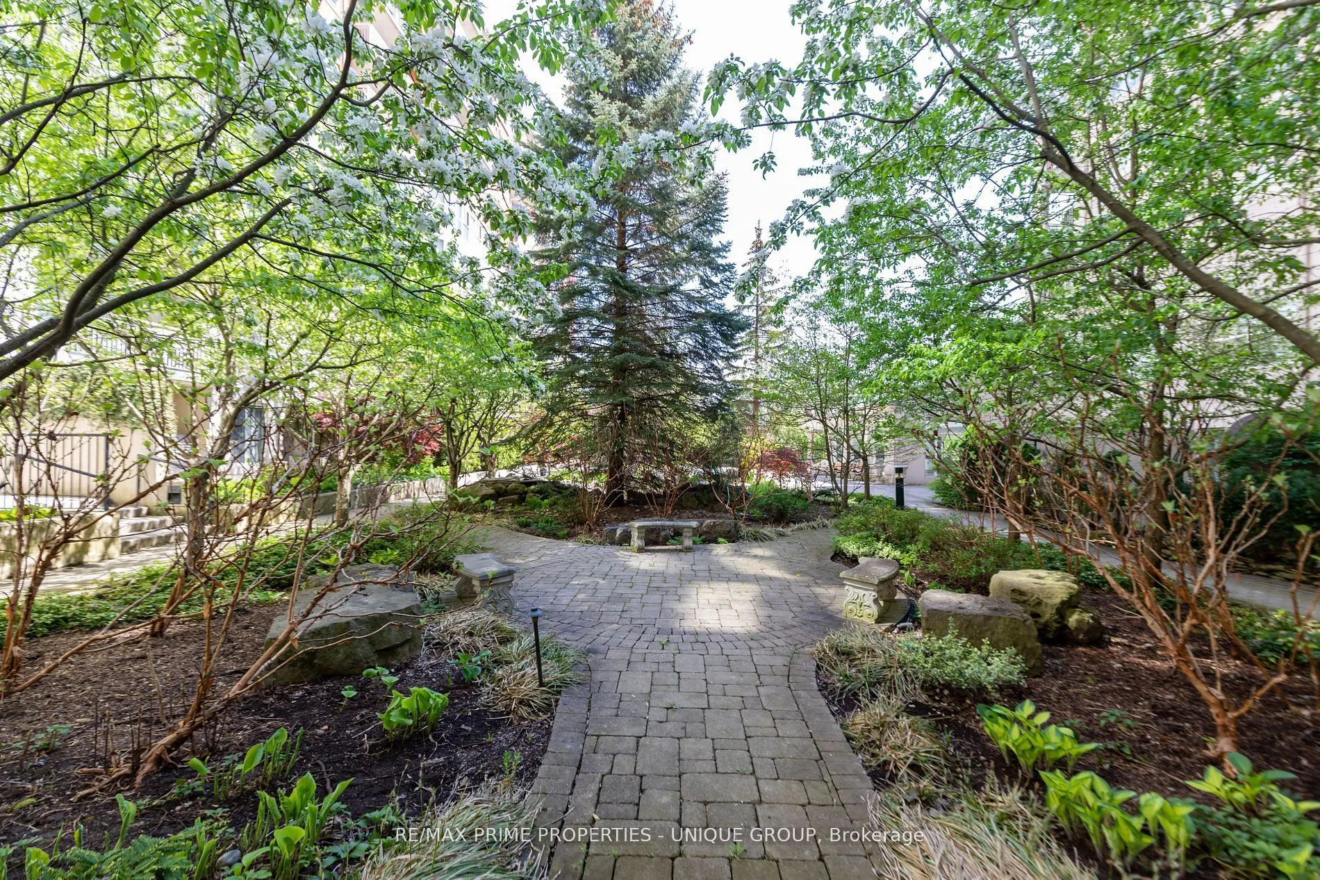 18 Concorde Place, #808