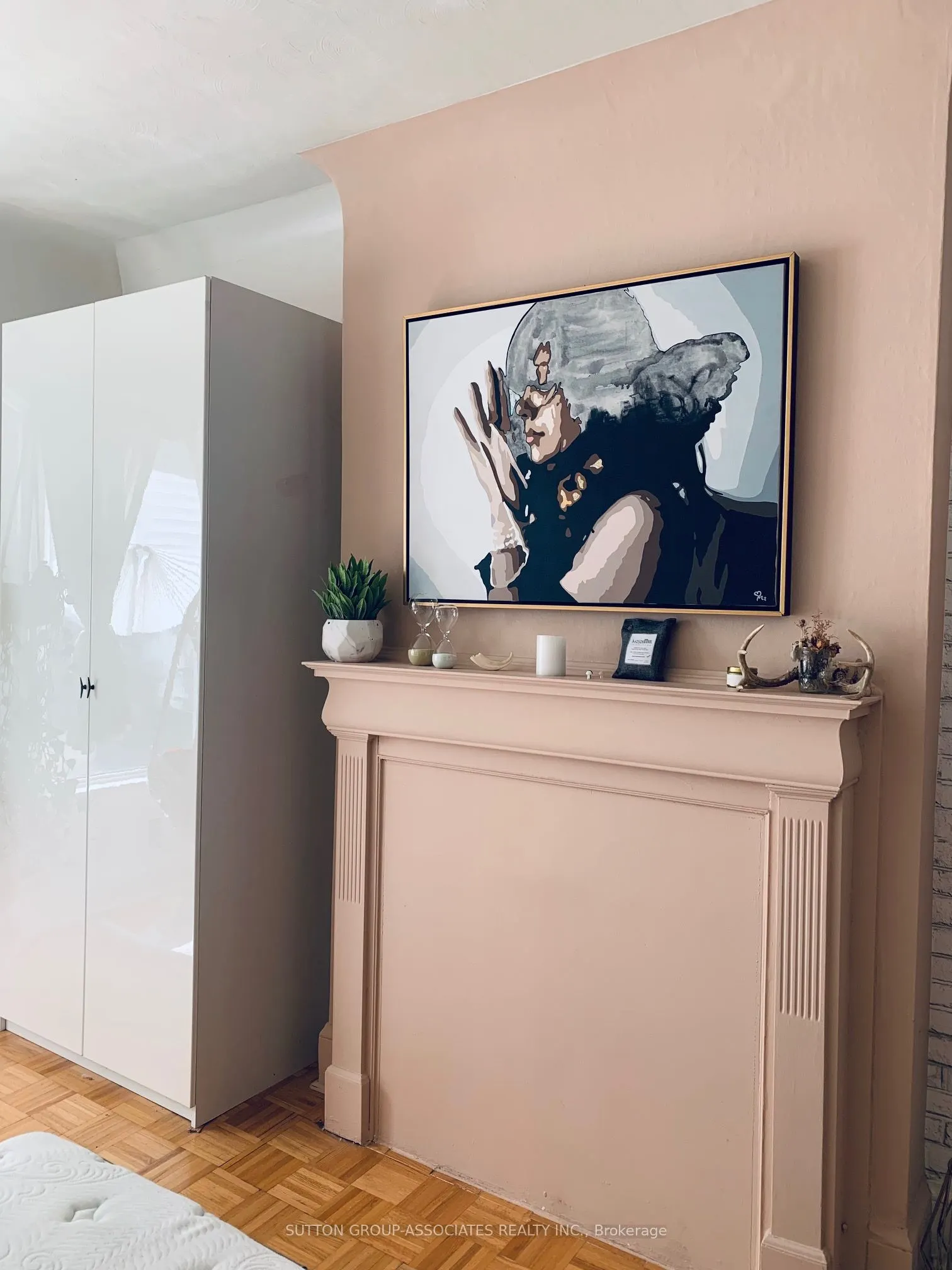 76 Orchard View Boulevard, #1