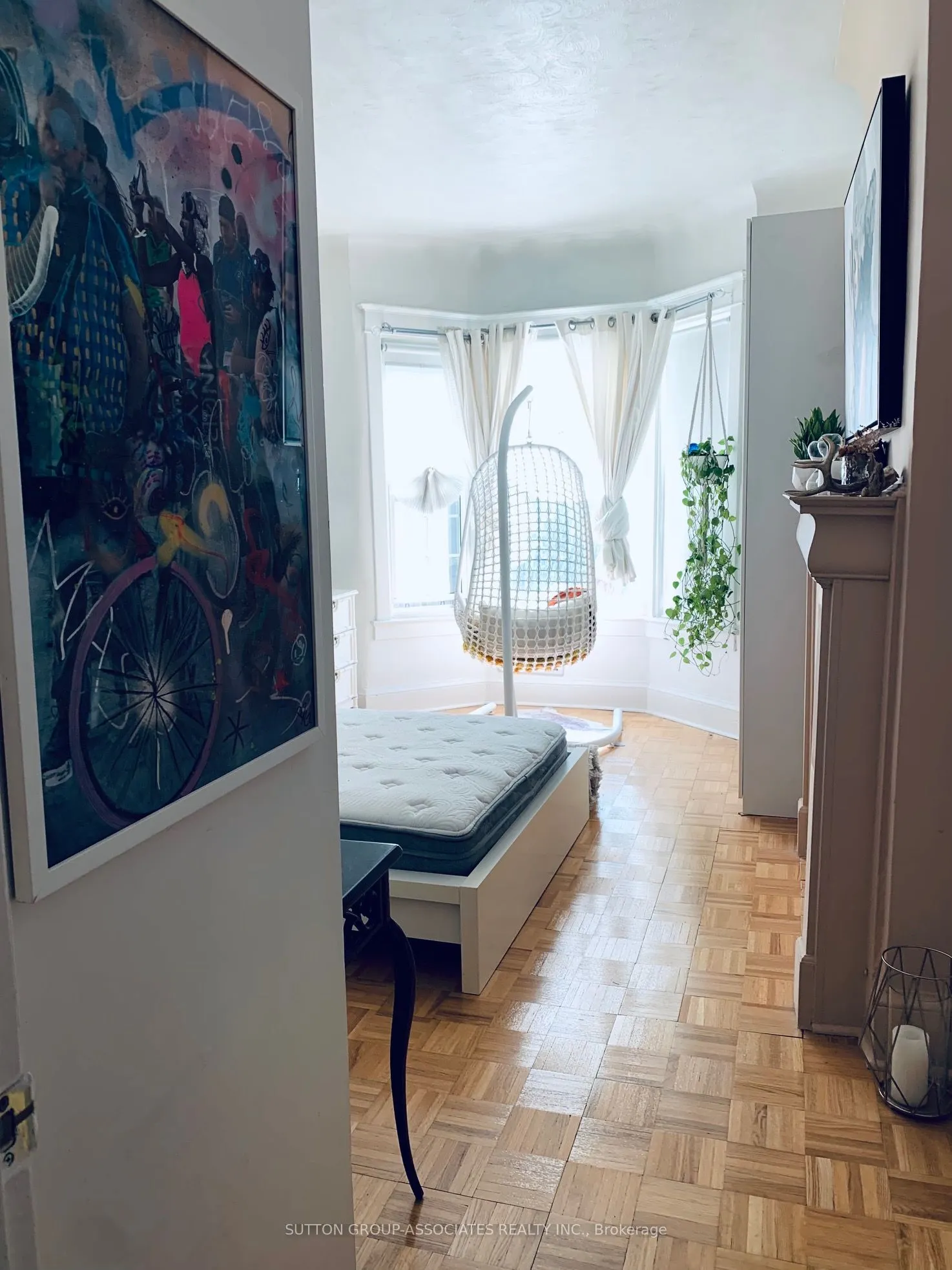 76 Orchard View Boulevard, #1