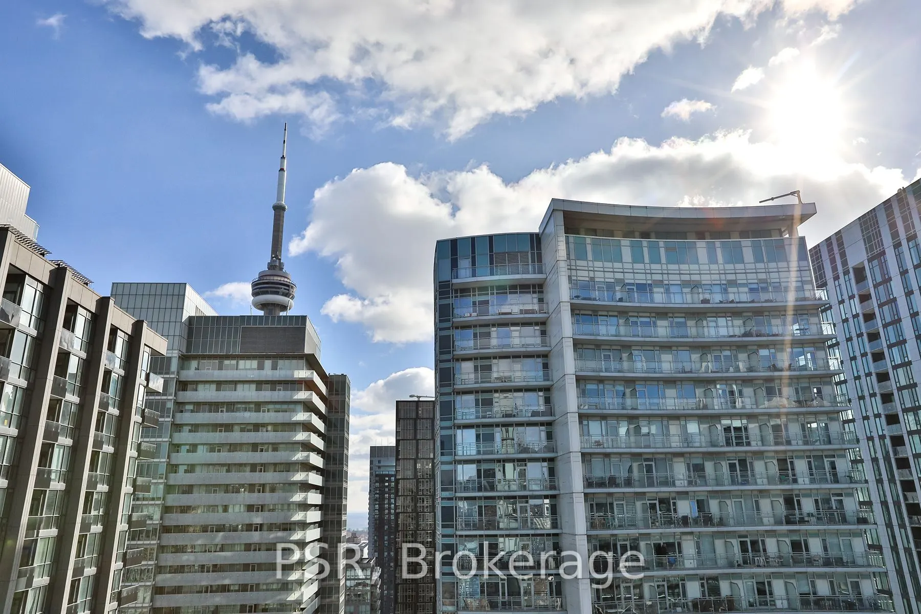 290 Adelaide Street W, #3811