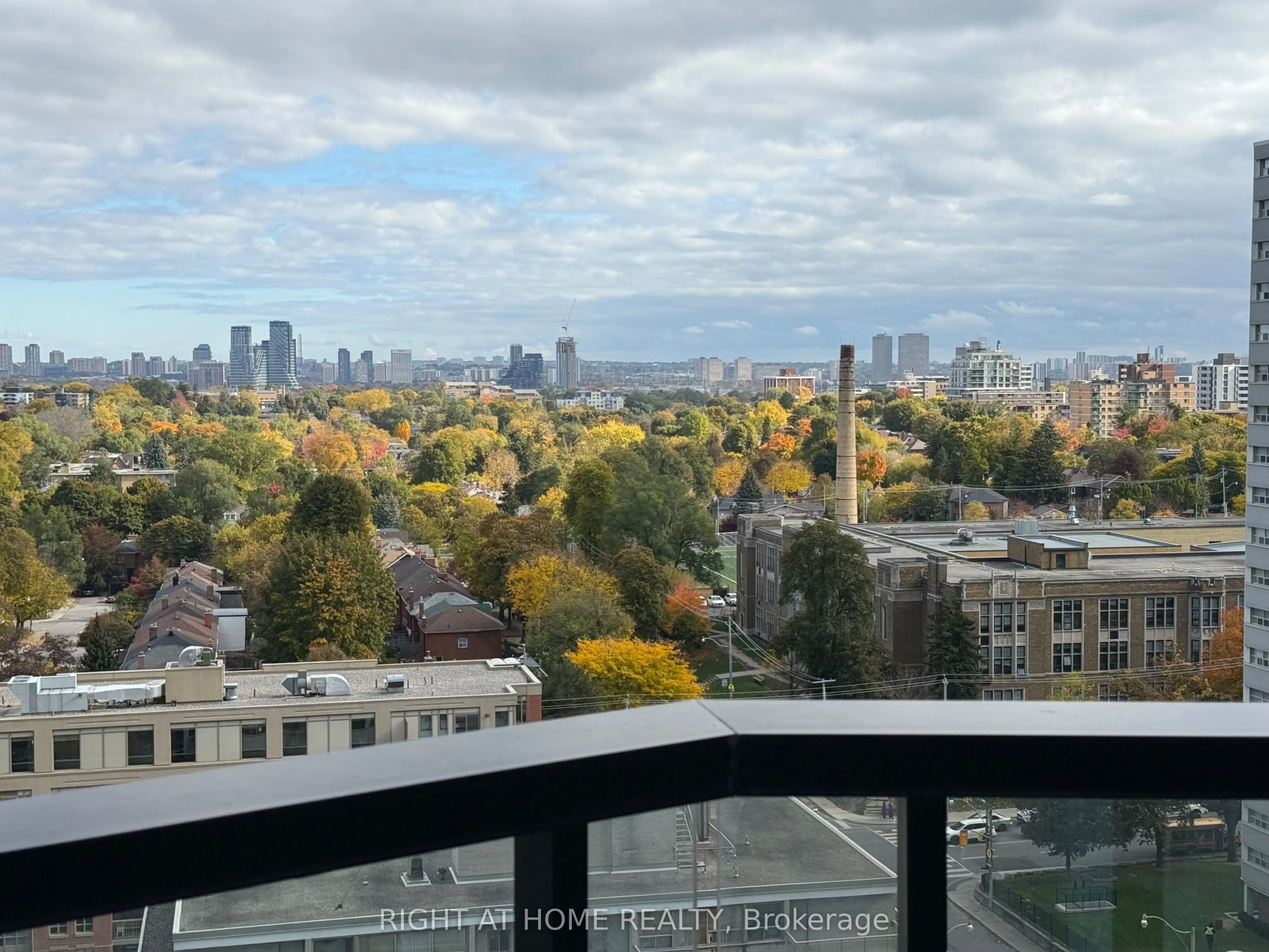 110 Broadway Avenue, #1109