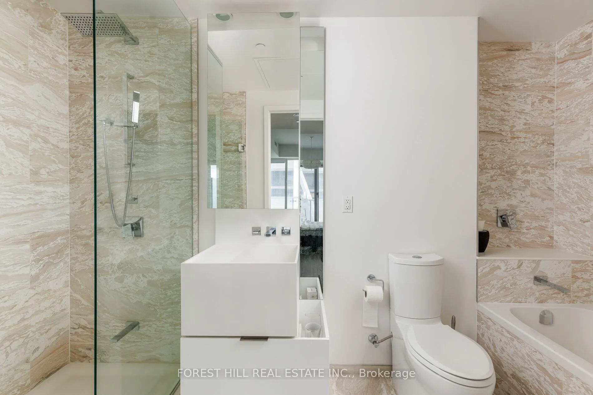 1 Bloor Street E, #6805