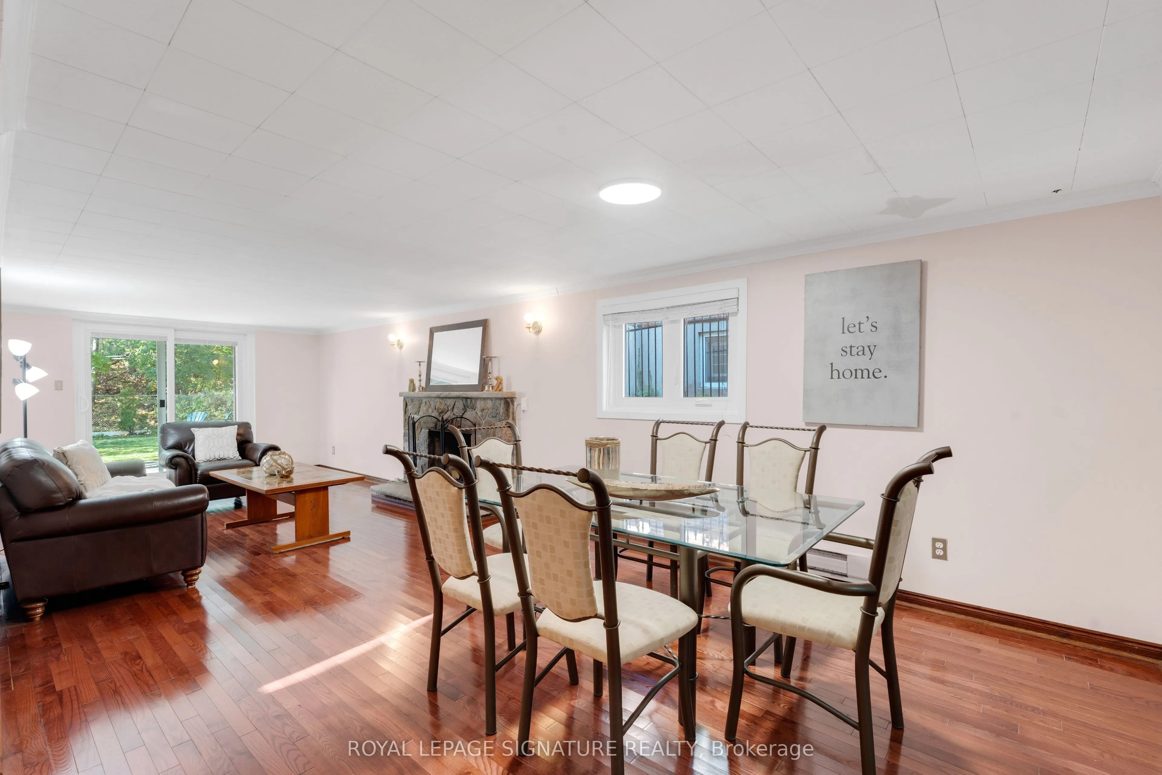 24 Chipwood Crescent