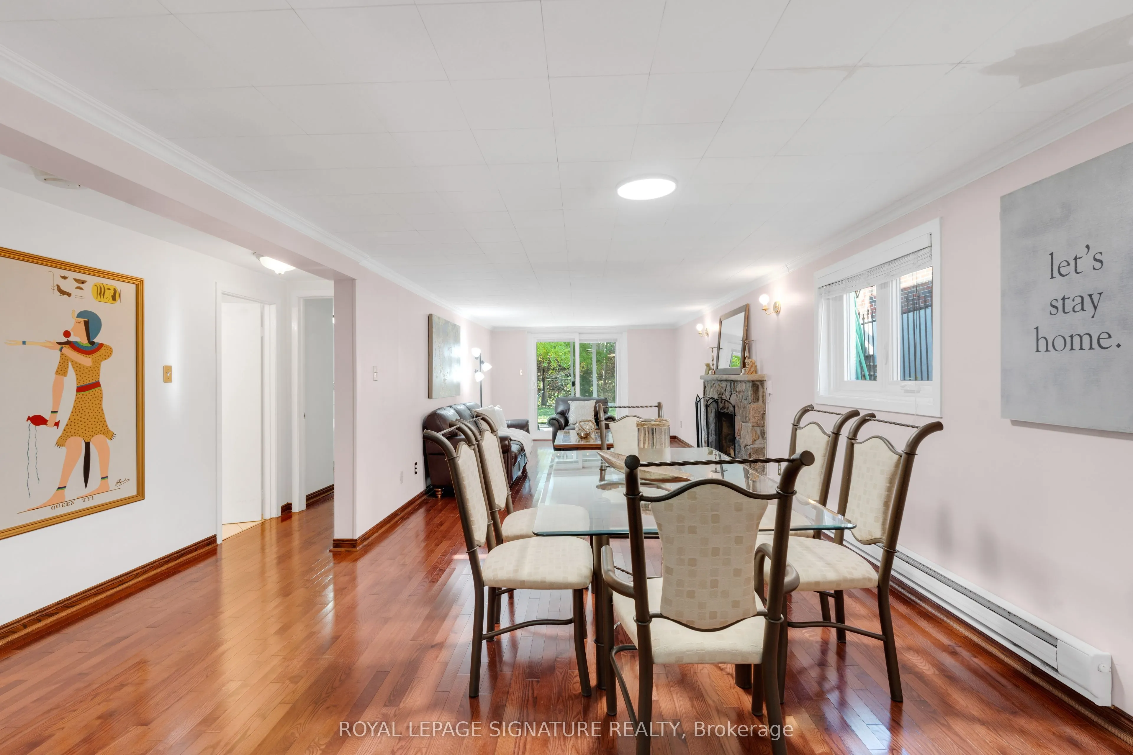 24 Chipwood Crescent