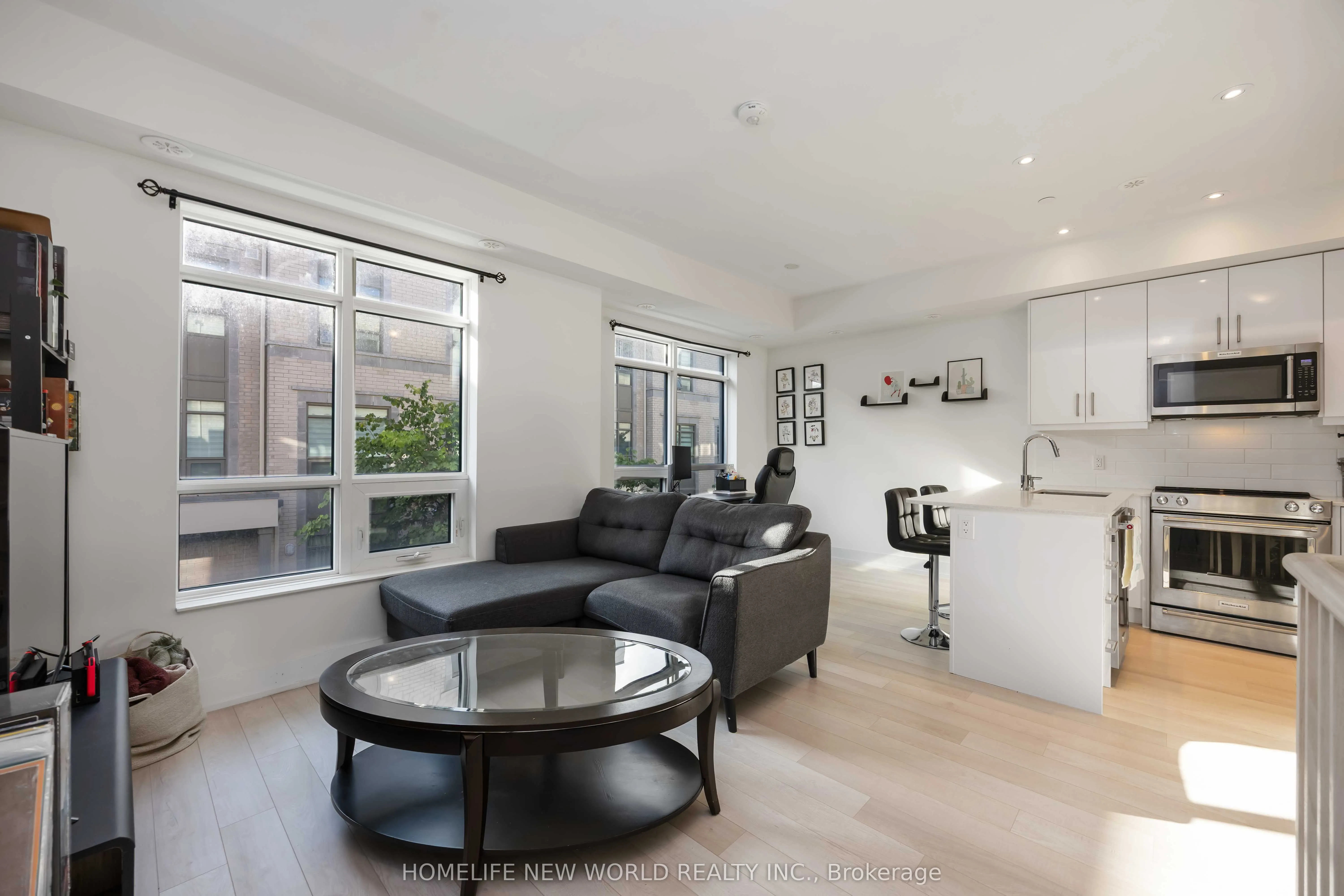 52 Holmes Avenue, #14