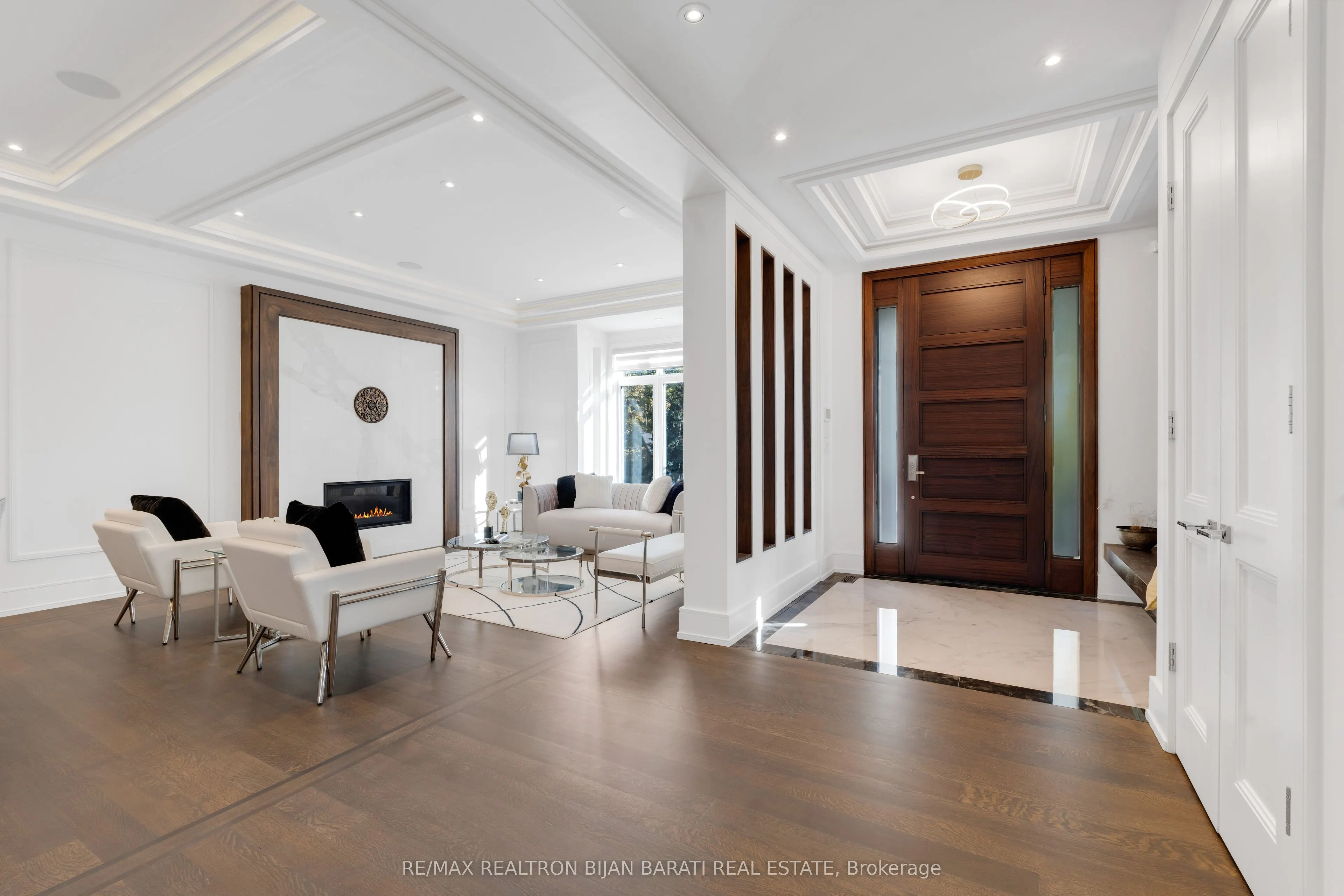 298 Hollywood Avenue