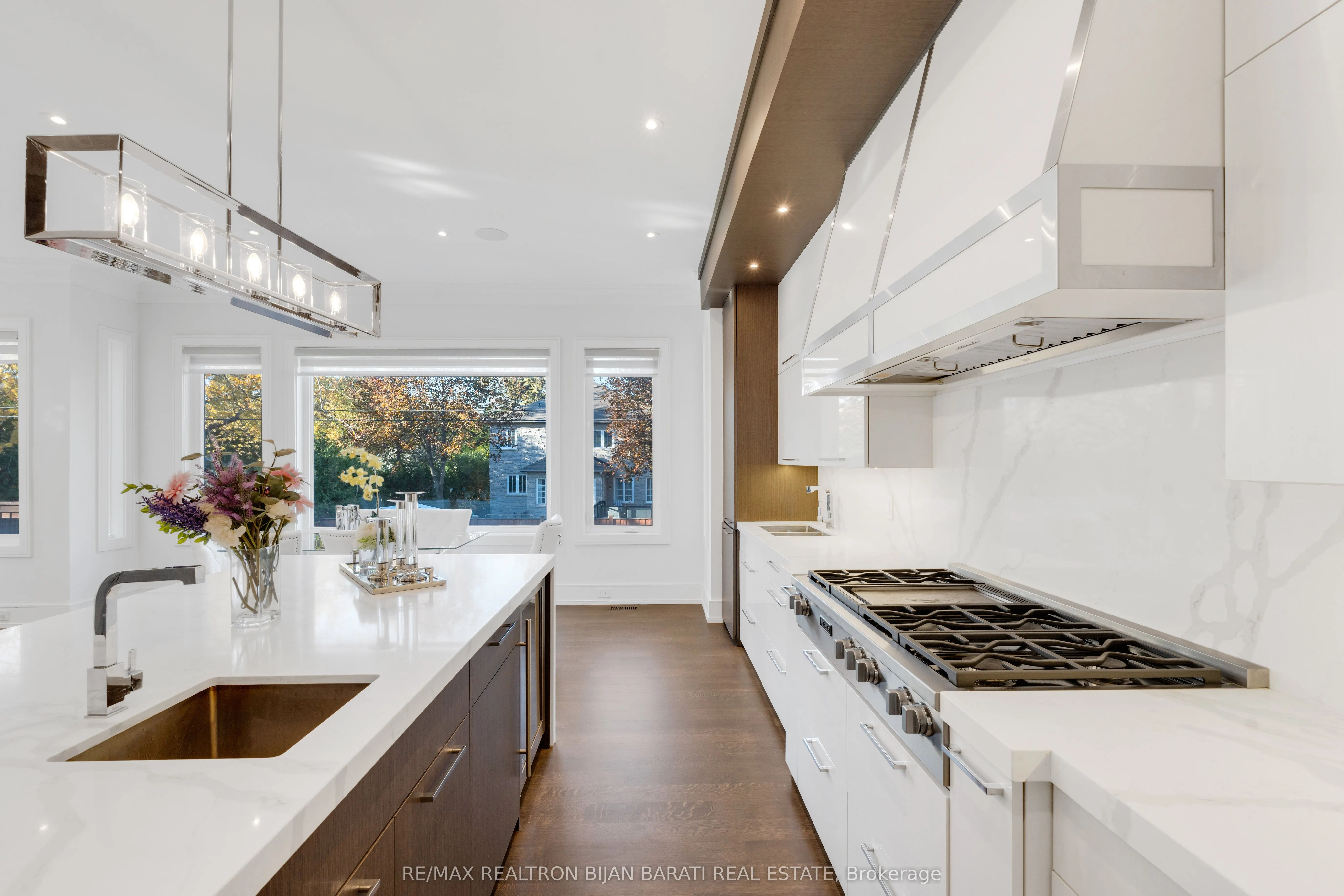 298 Hollywood Avenue