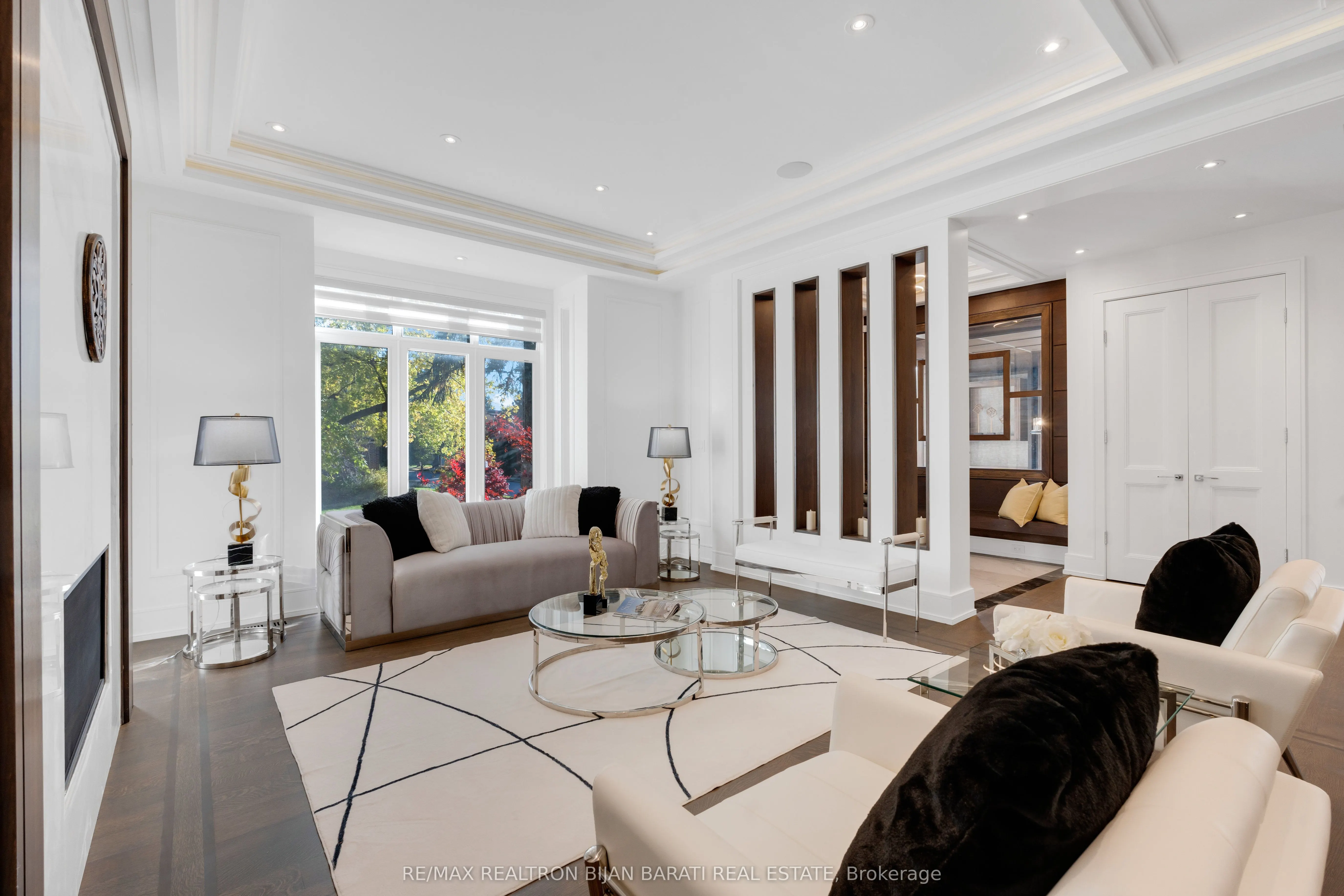 298 Hollywood Avenue