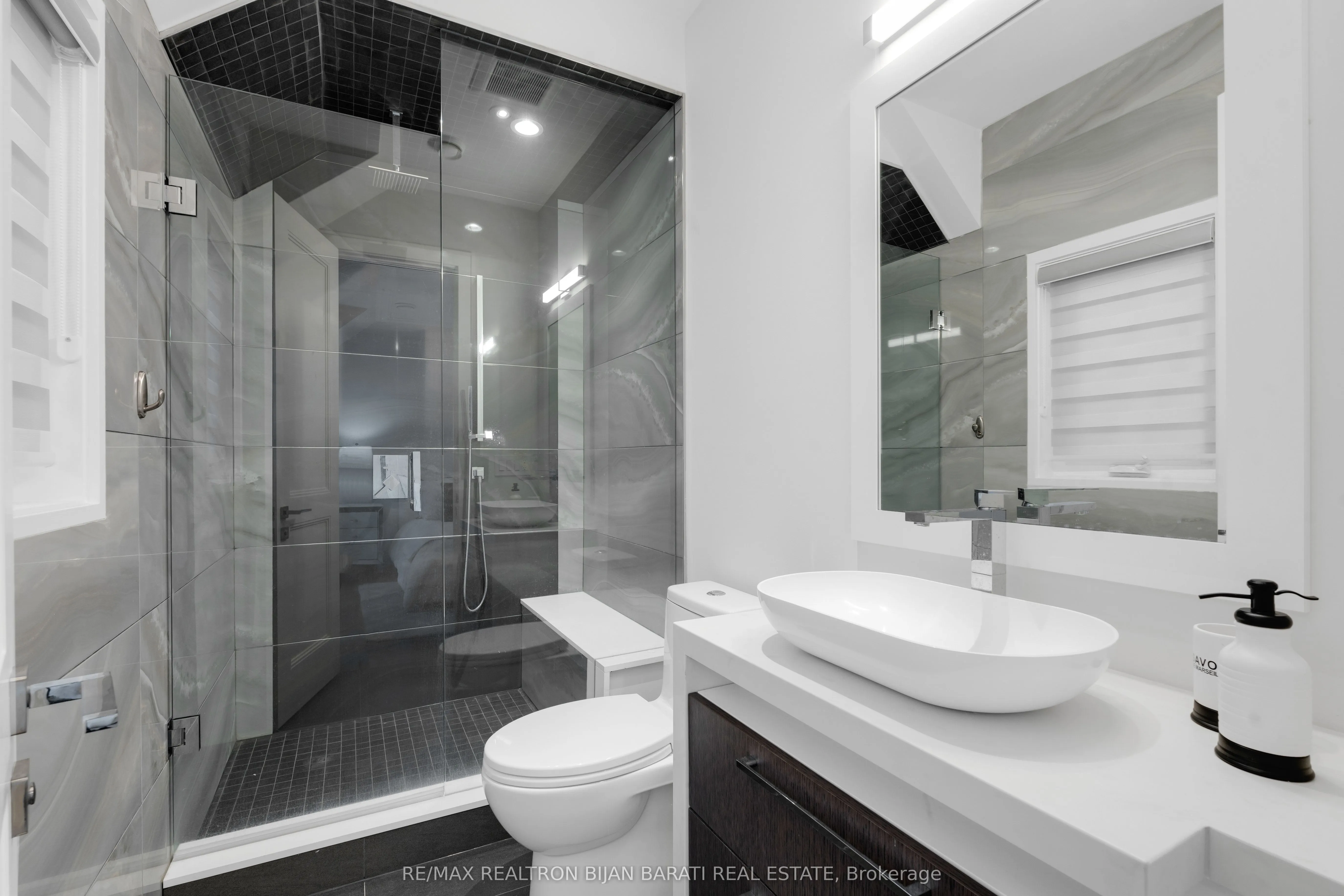 298 Hollywood Avenue