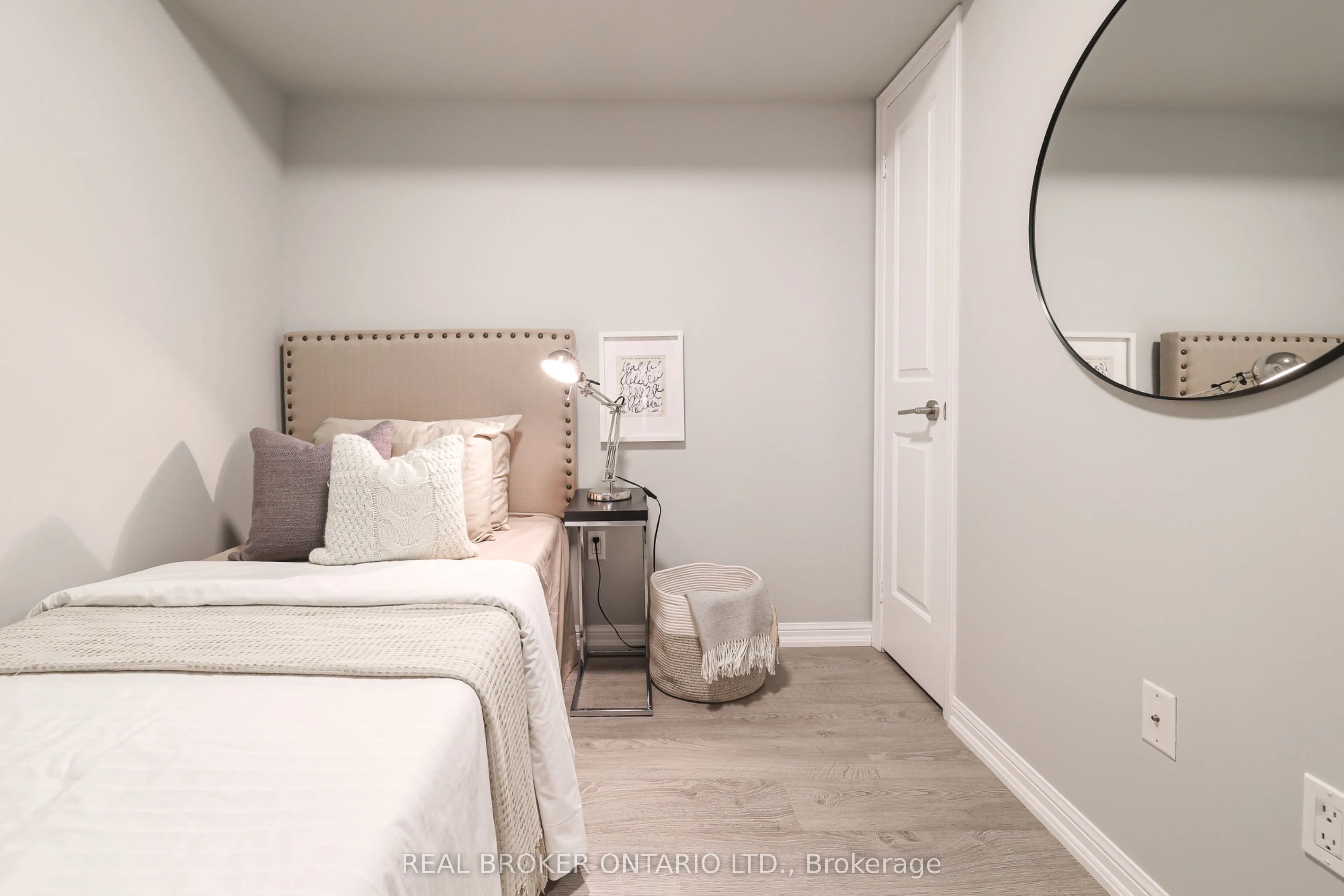 85 East Liberty Street, #1219