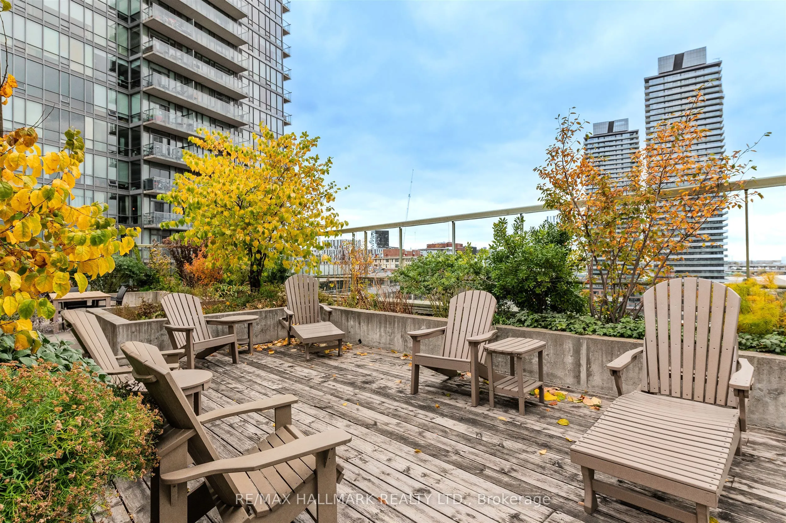 39 Parliament Street, #916