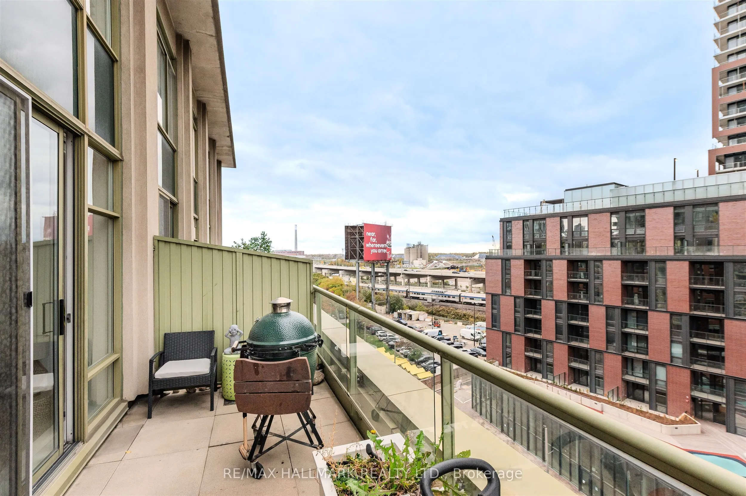 39 Parliament Street, #916