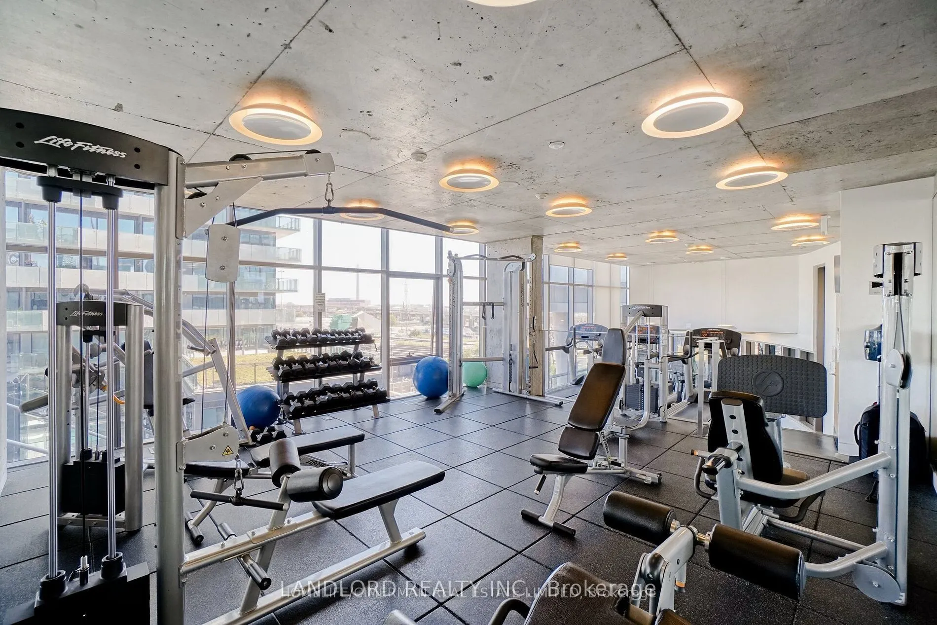 70 Distillery Lane, #903