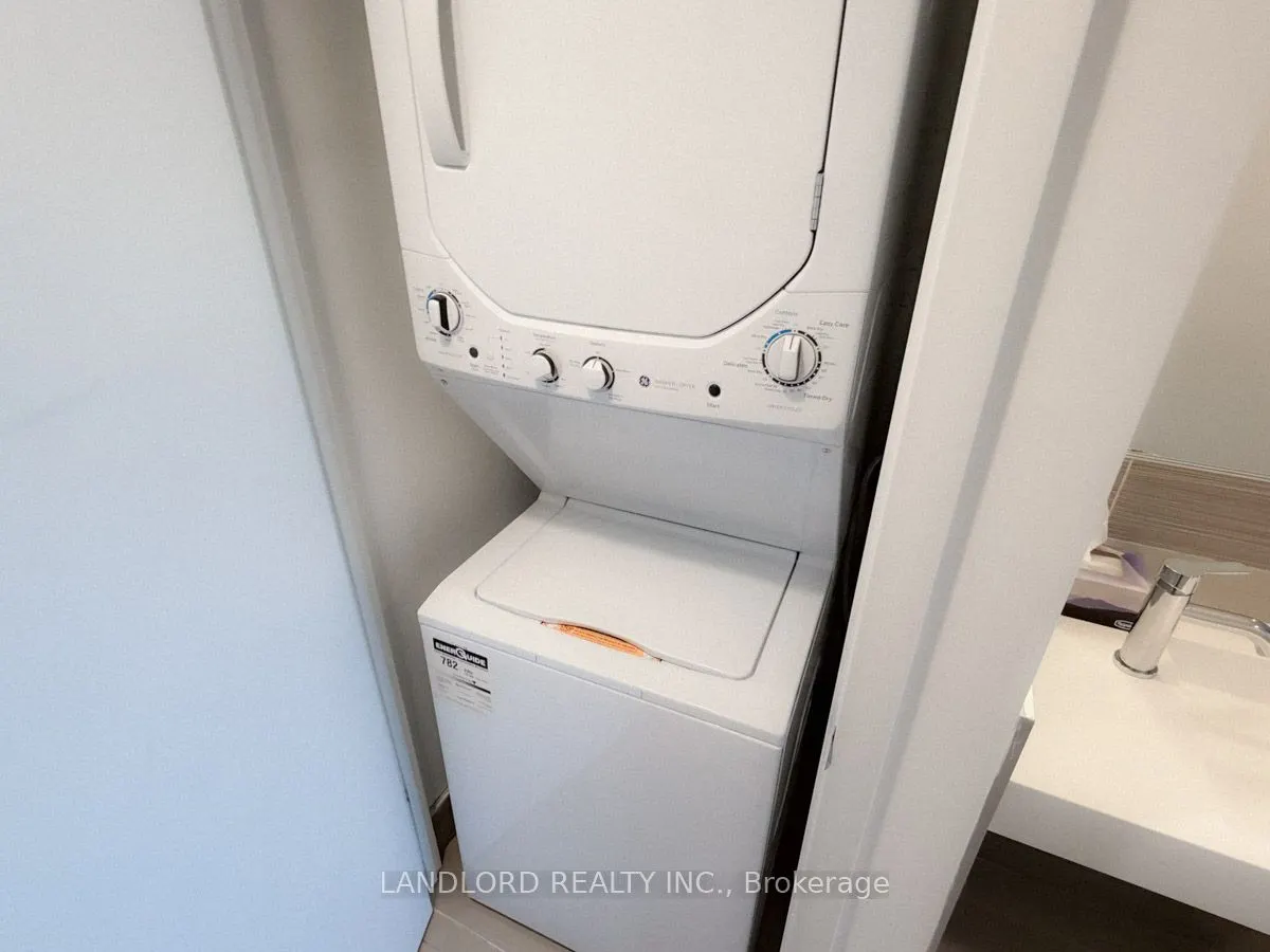 70 Distillery Lane, #903