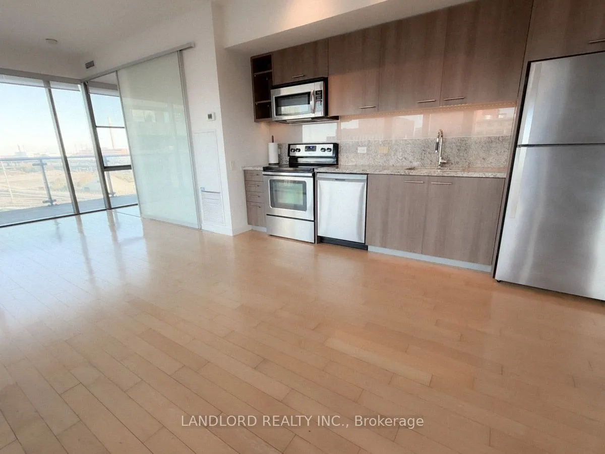 70 Distillery Lane, #903