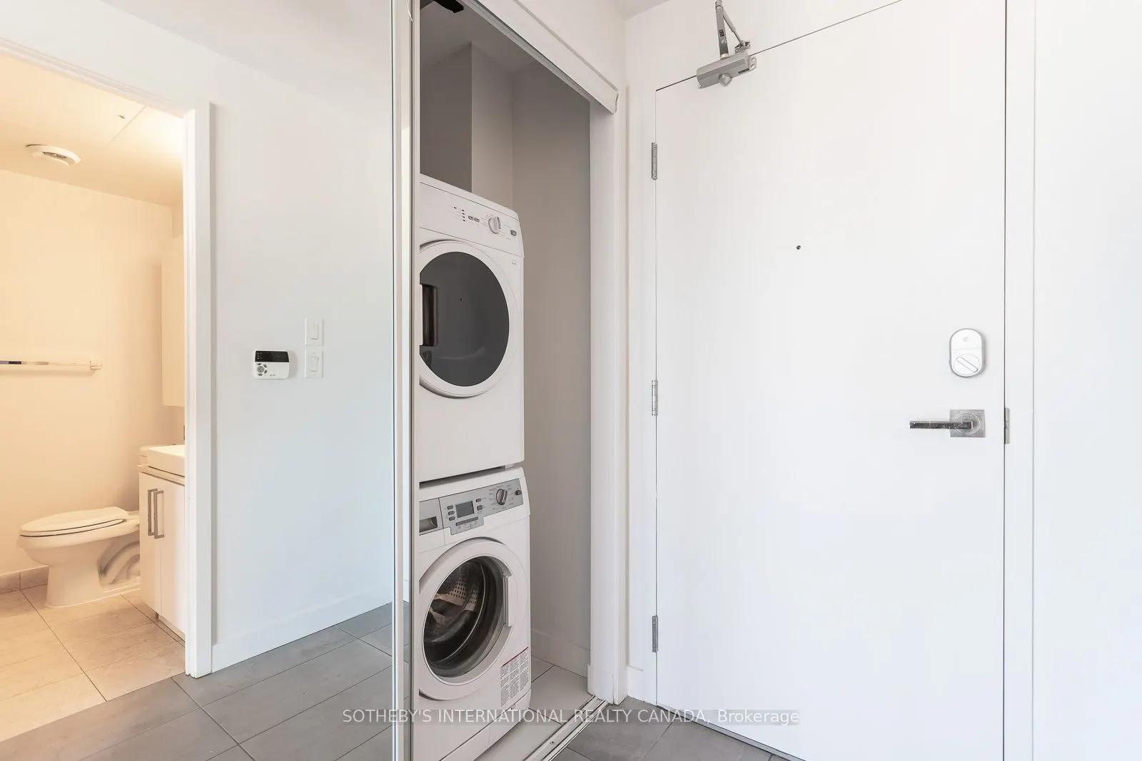 12 York Street, #3505