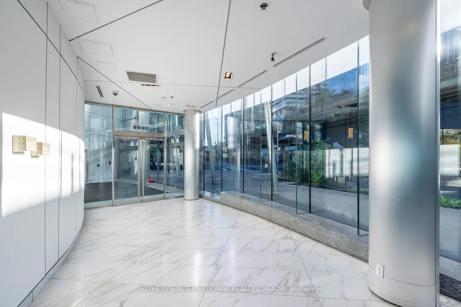 12 York Street, #3505