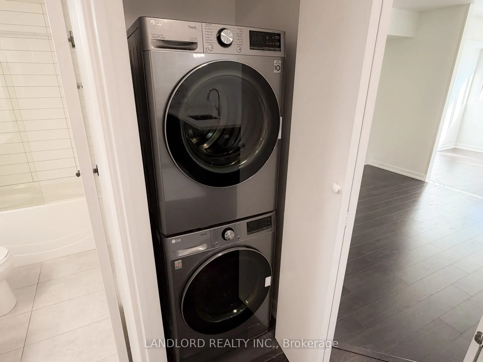 60 Homewood Avenue, #319