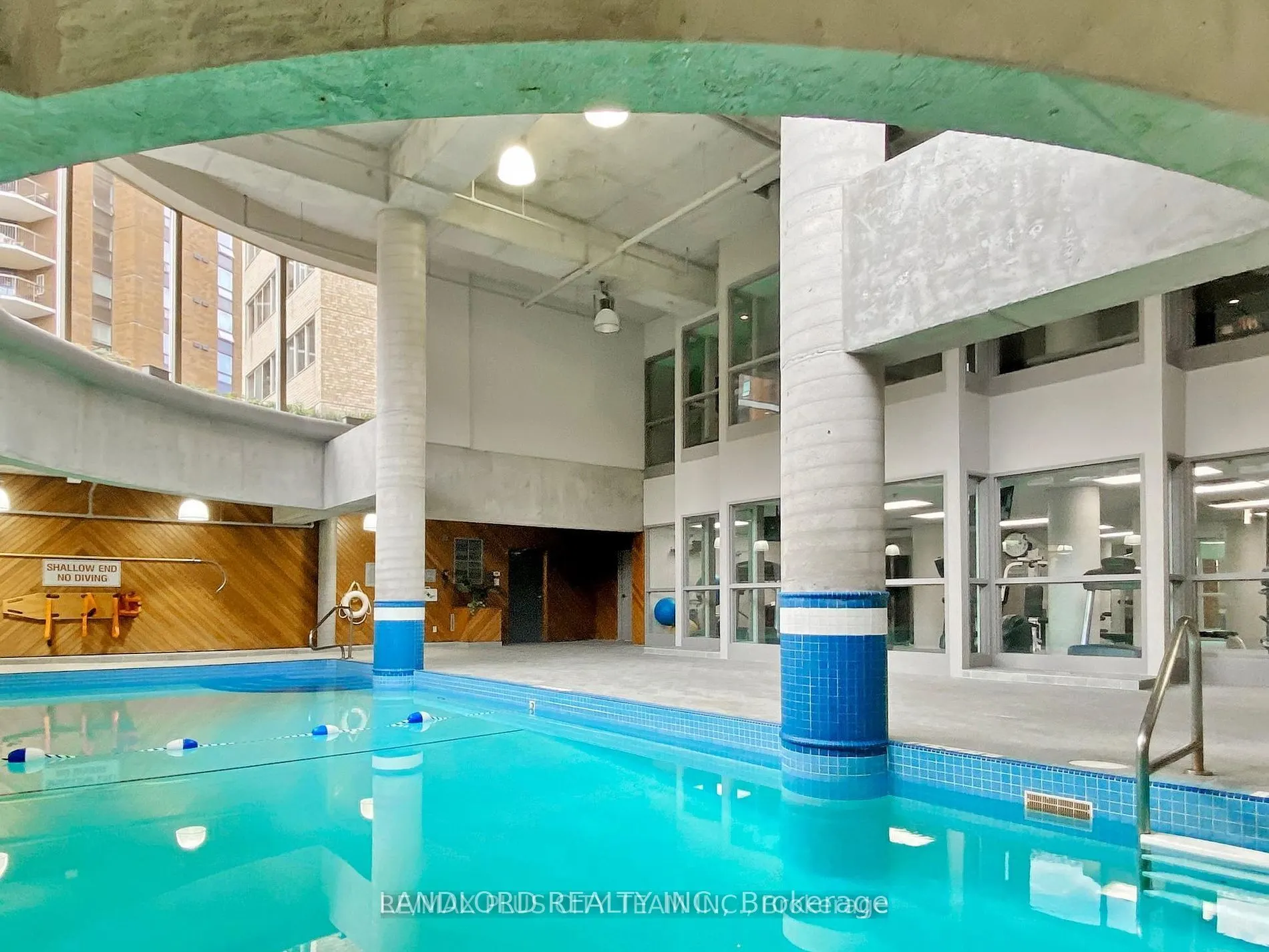 60 Homewood Avenue, #319