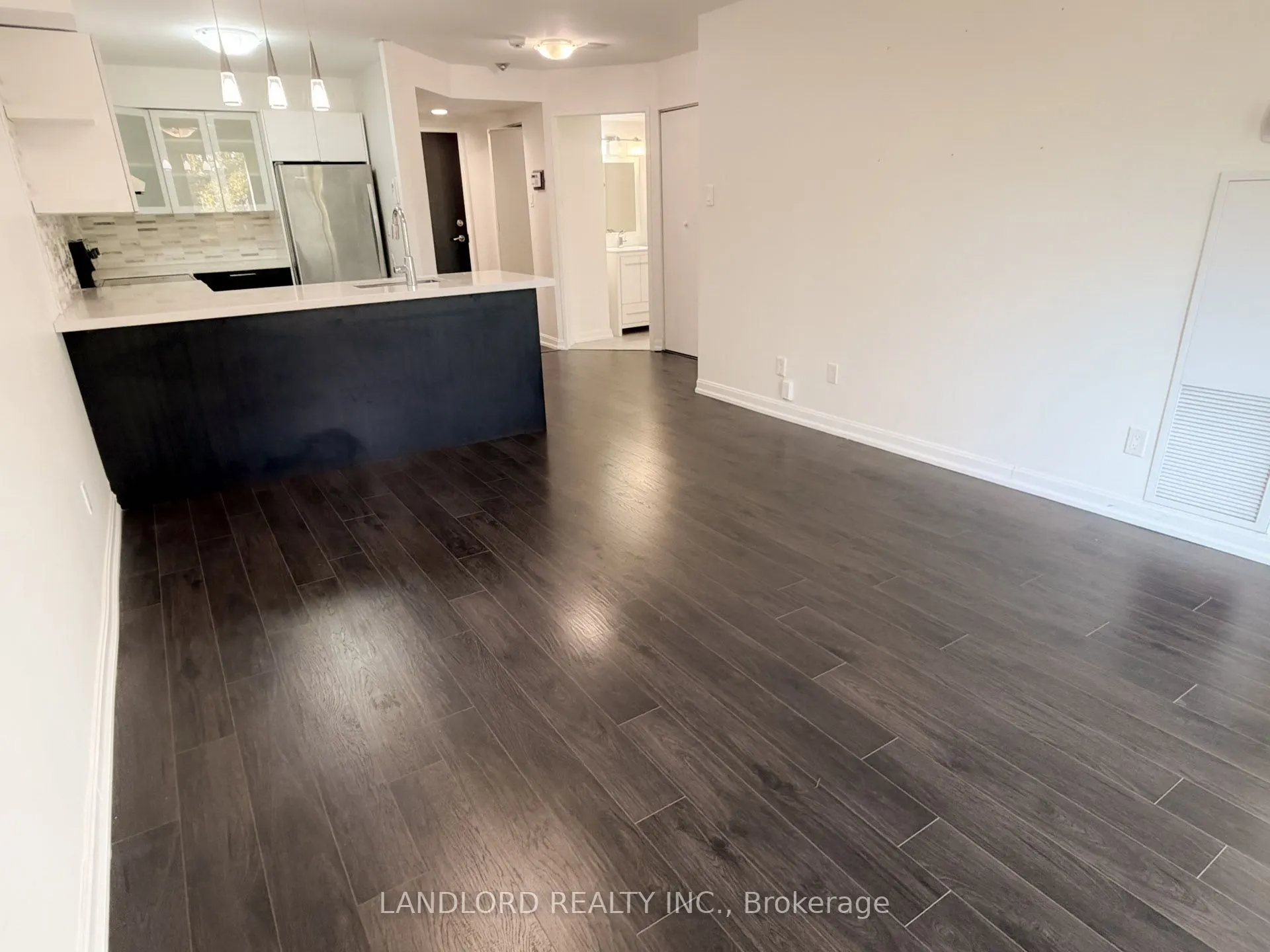 60 Homewood Avenue, #319