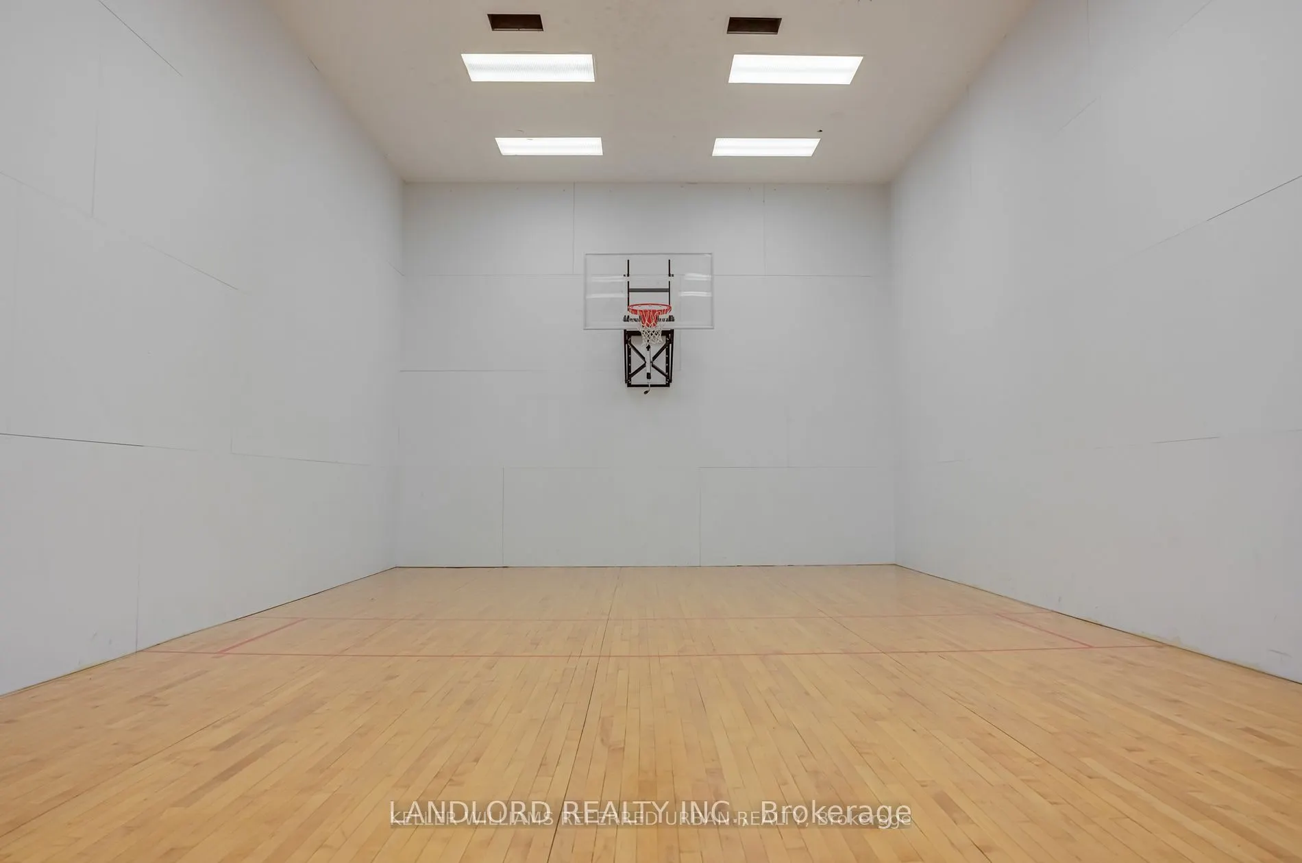 60 Homewood Avenue, #319