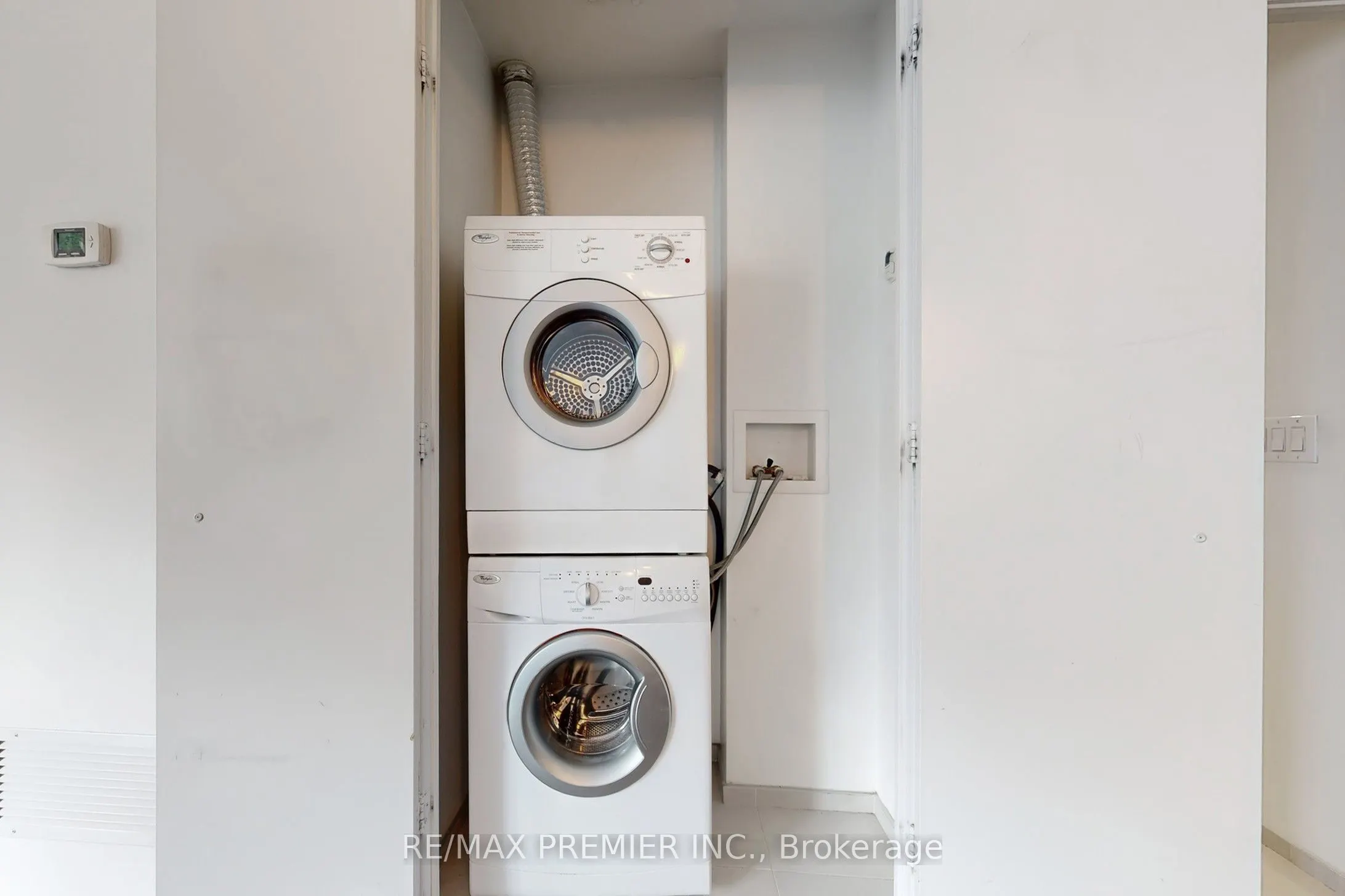 8 Charlotte Street, #1101