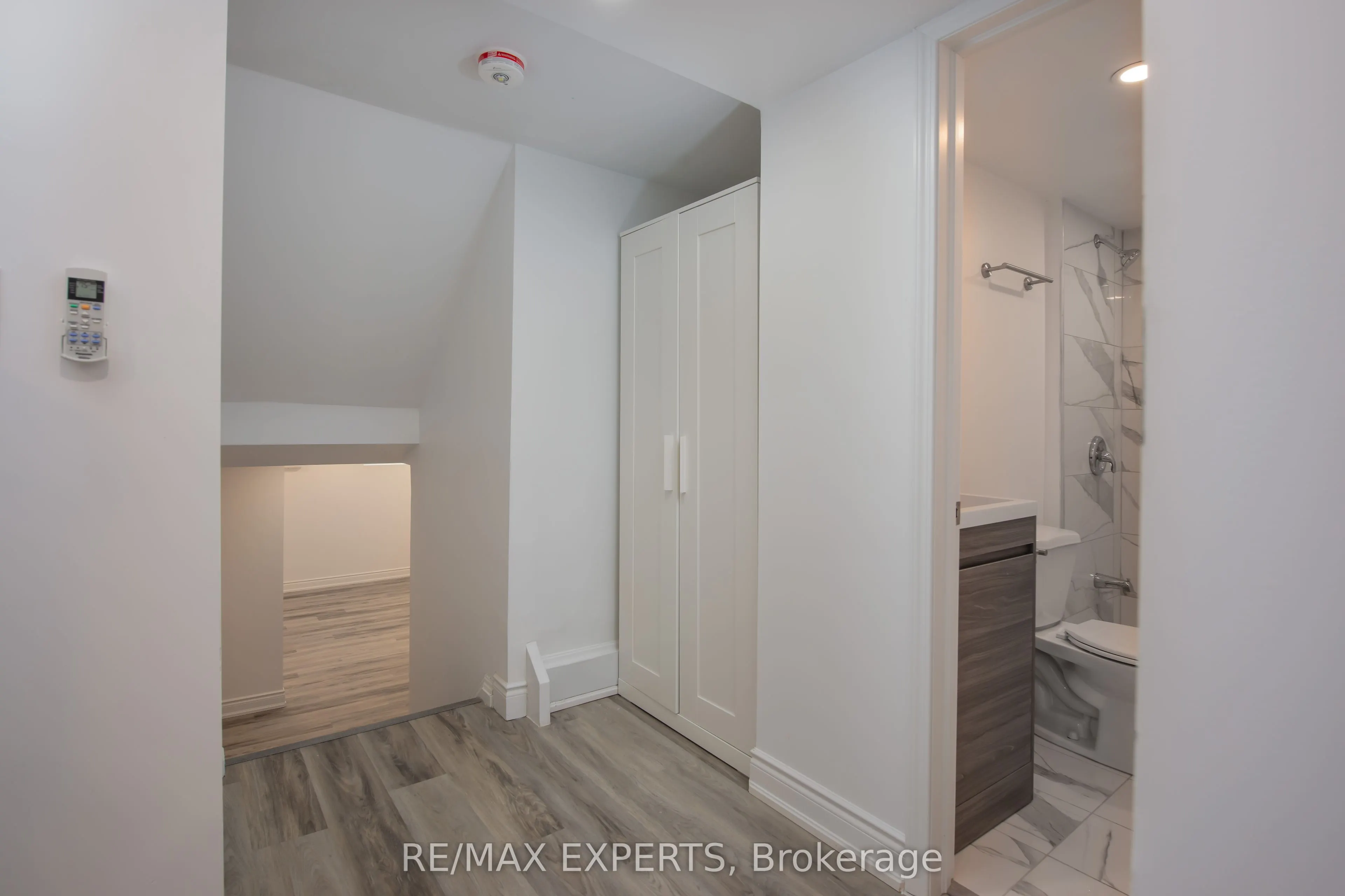 59 Bowhill Crescent, #1