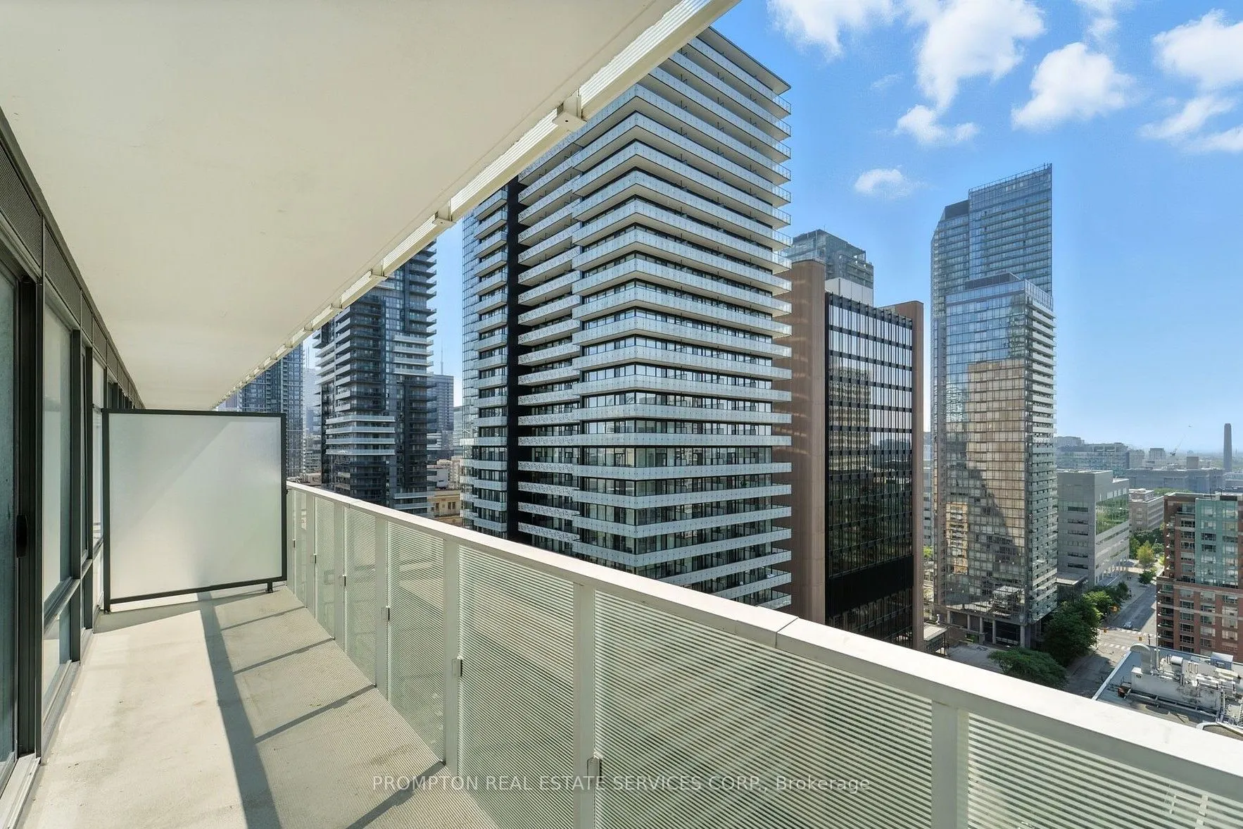 501 Yonge Street, #1802