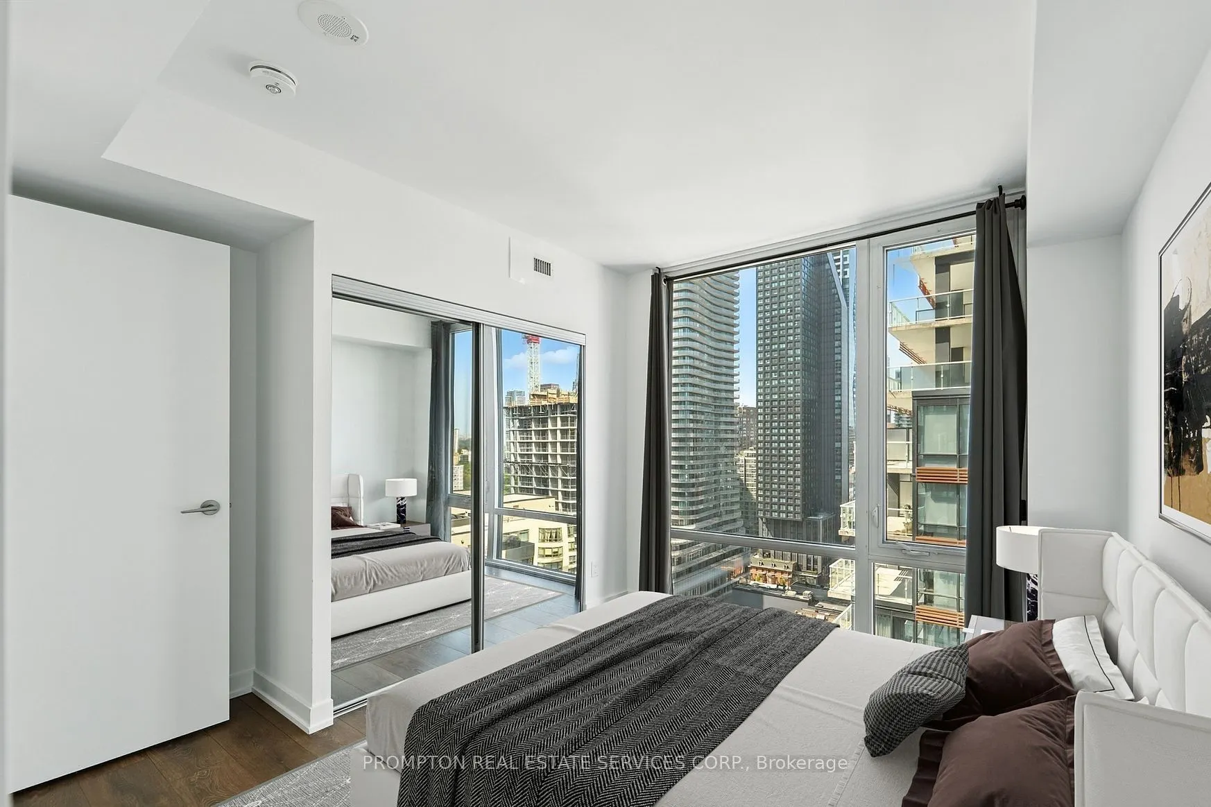 501 Yonge Street, #1802