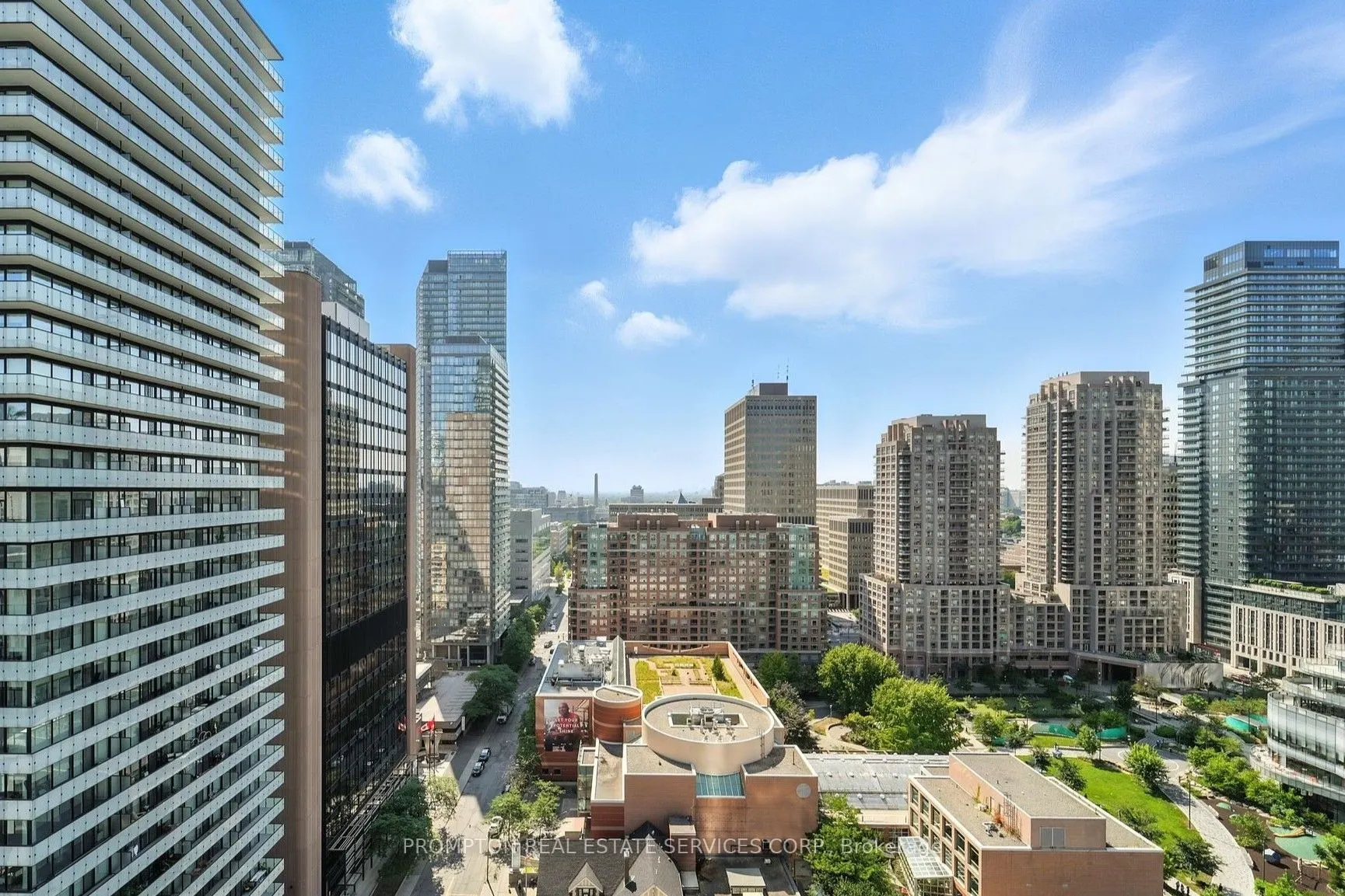 501 Yonge Street, #1802