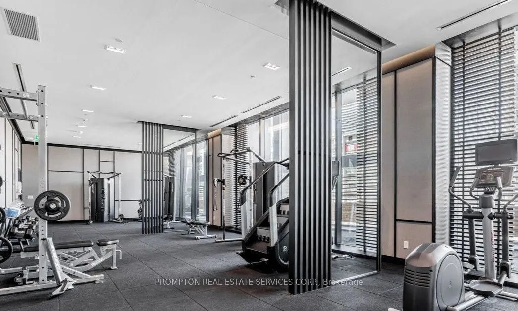 501 Yonge Street, #1802