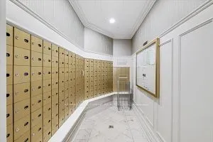 88 Grandview Way, #302