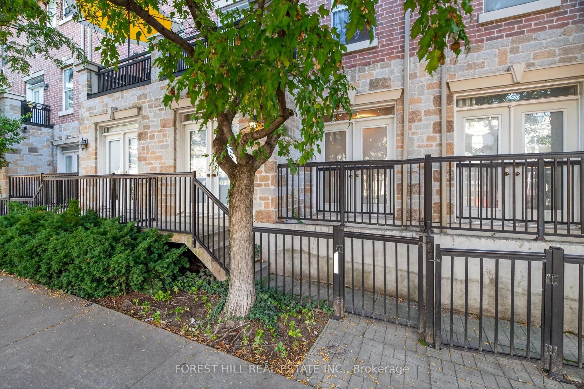 55 Halton Street, #103