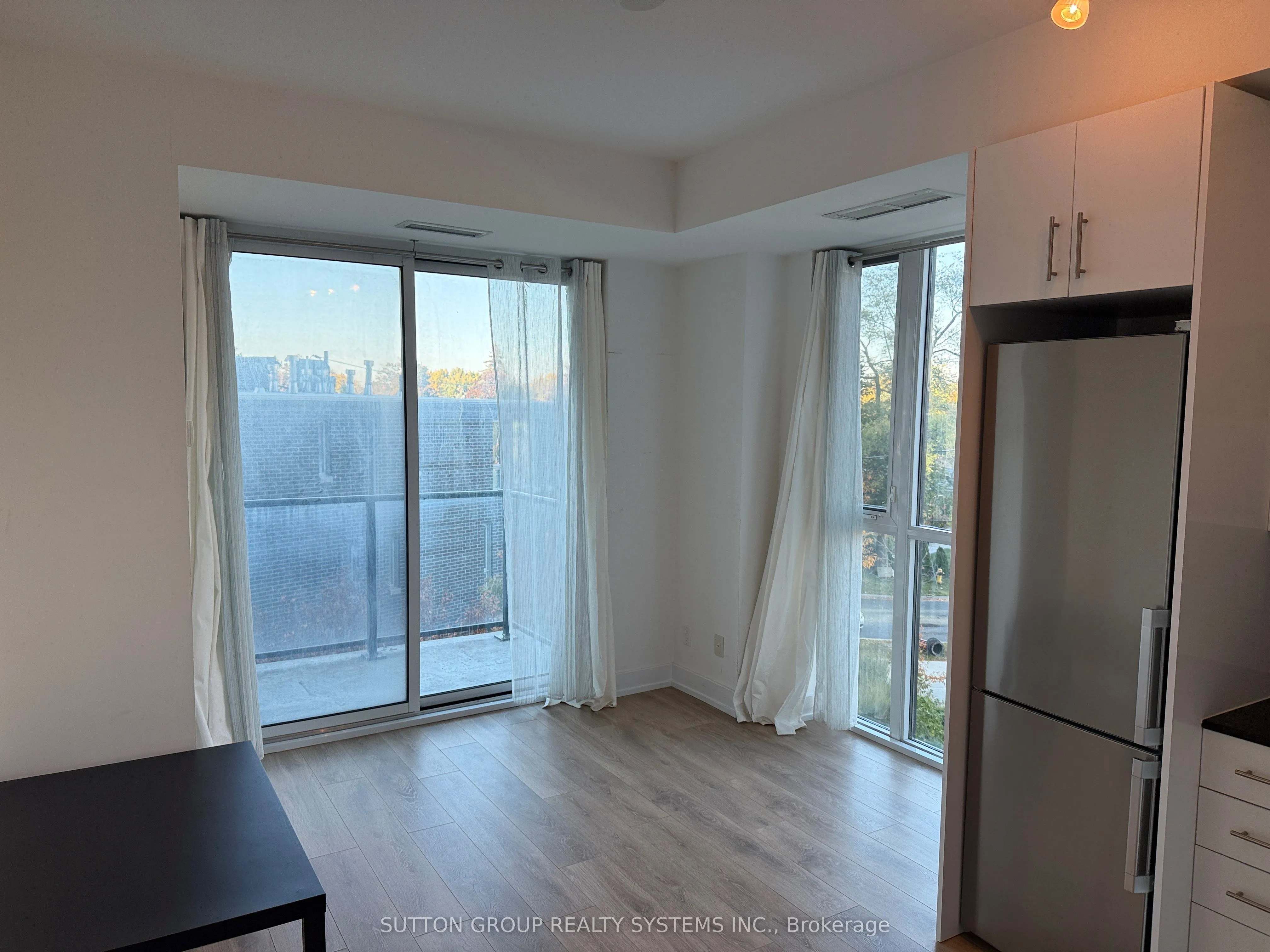 150 Fairview Mall Drive, #310