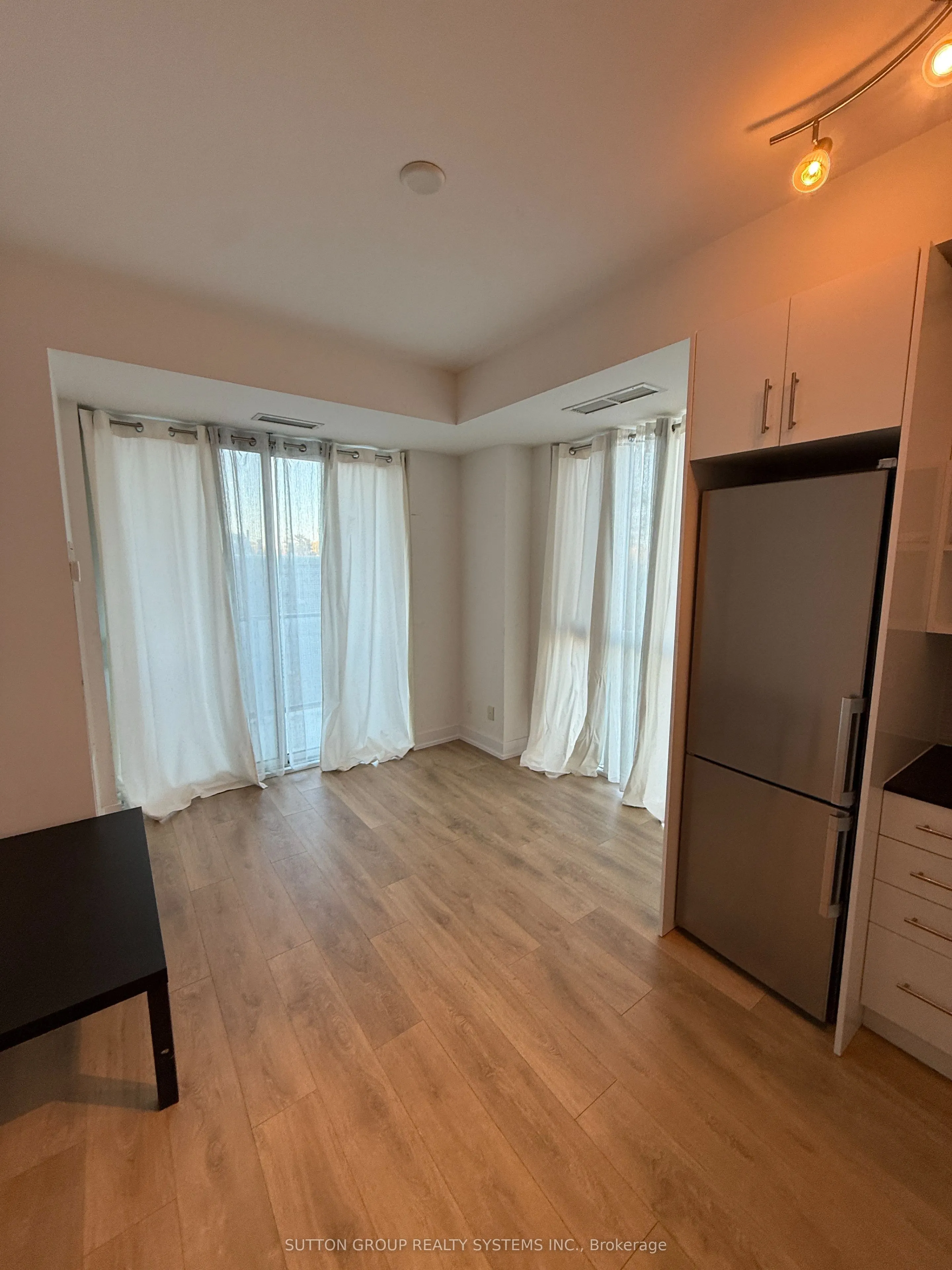 150 Fairview Mall Drive, #310