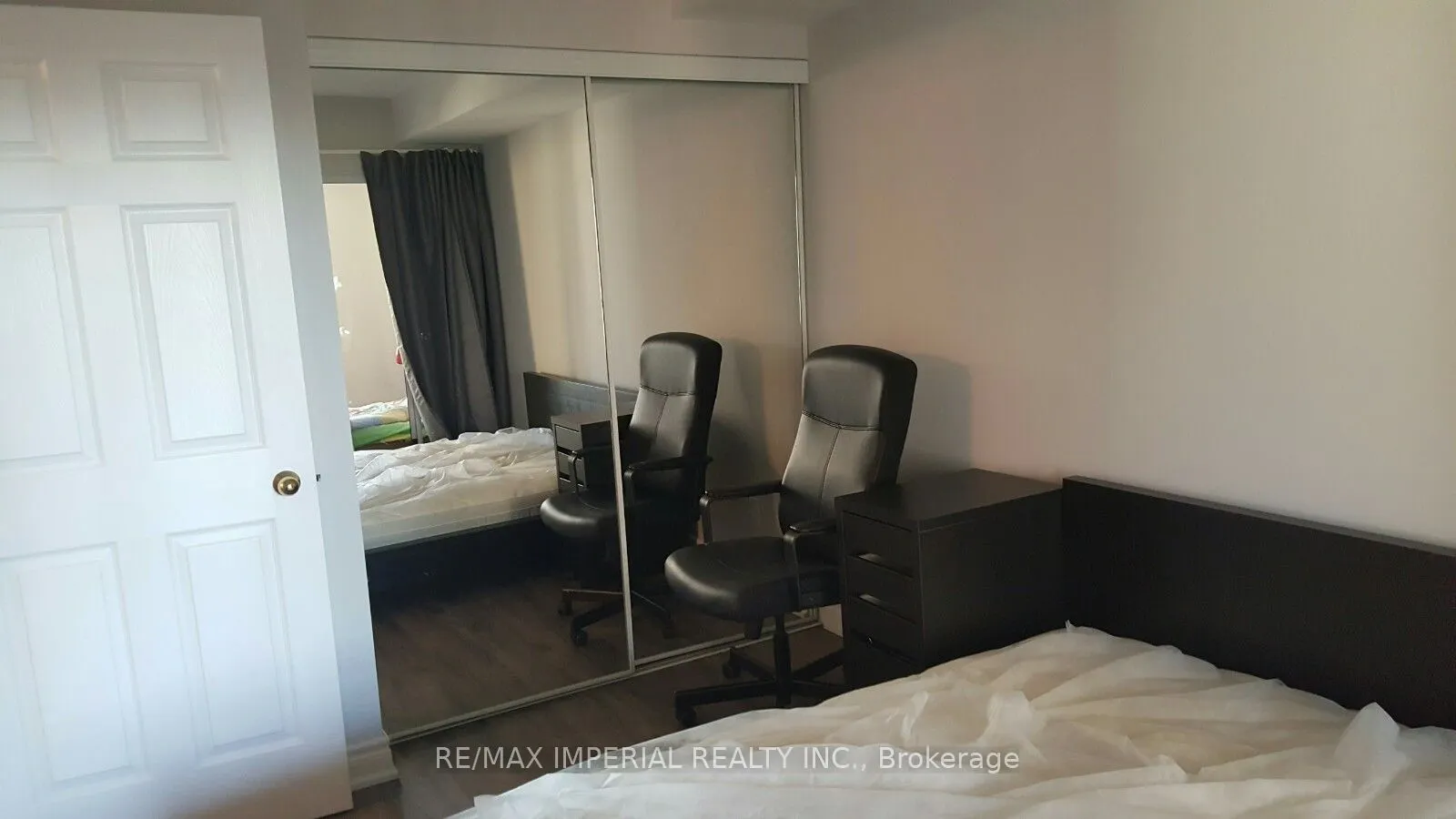 35 Empress Avenue, #1006