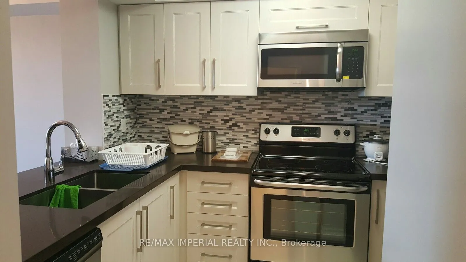 35 Empress Avenue, #1006