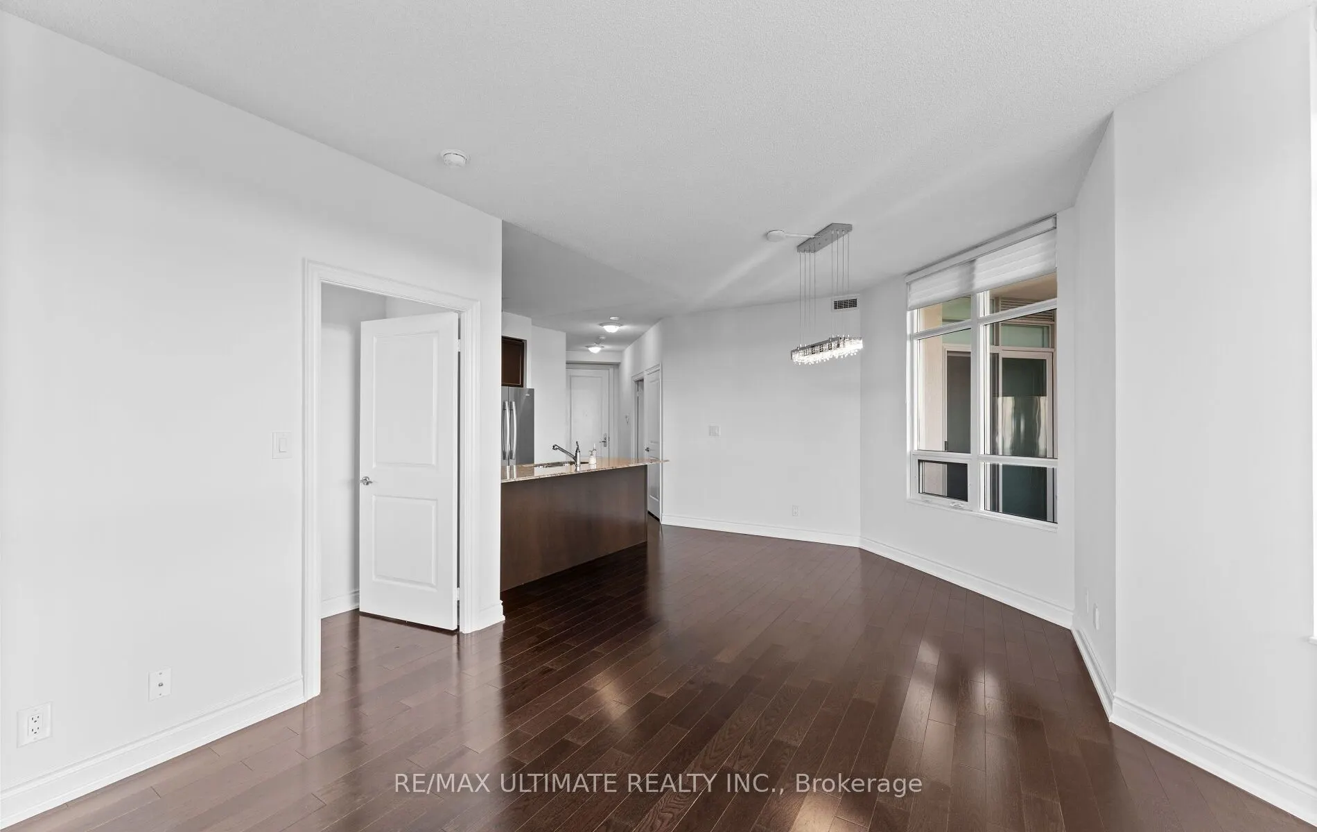 10 Bloorview Place, #707